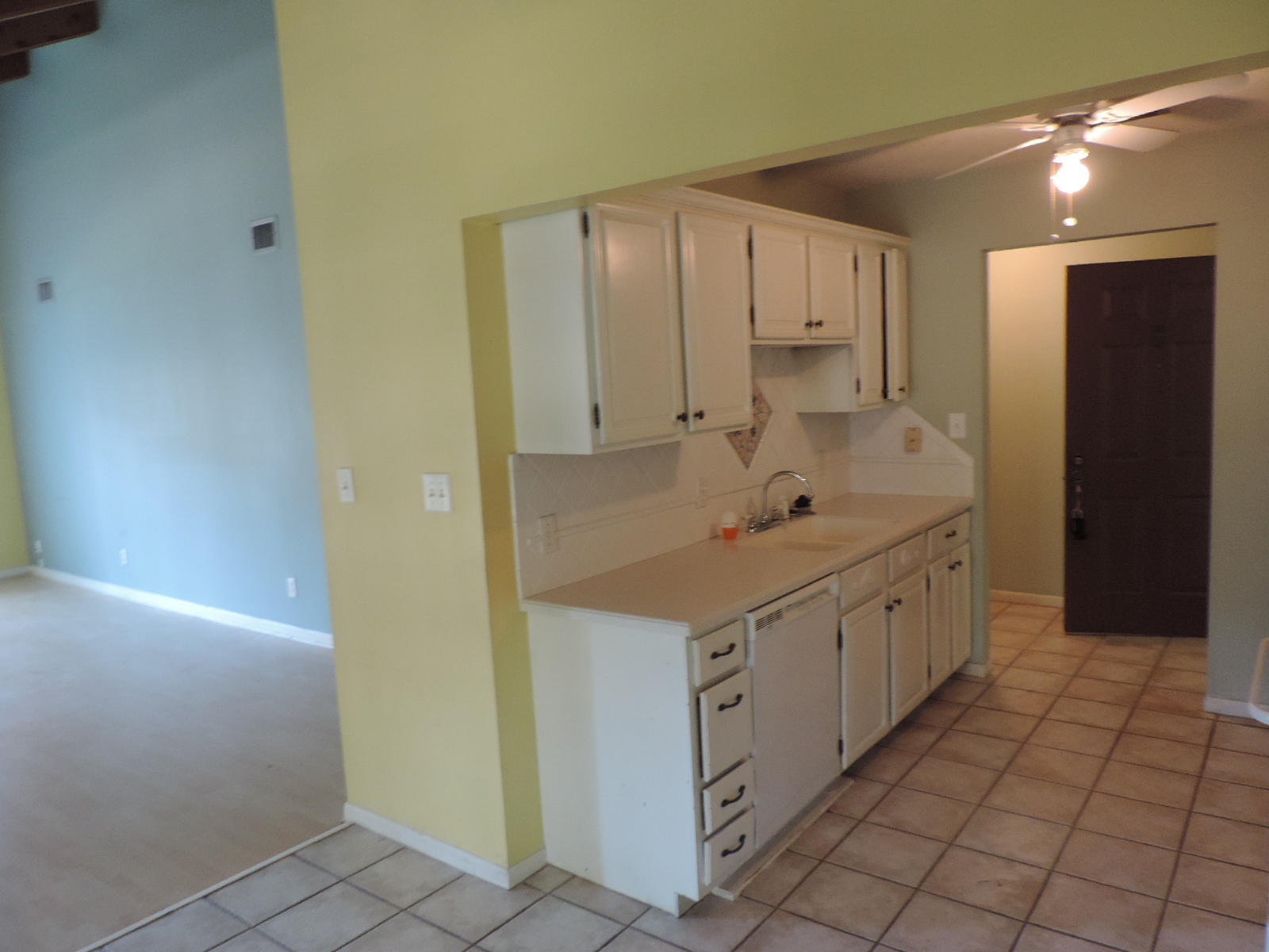 SEASCAPE CONDO GARDEN VILLA - Residential