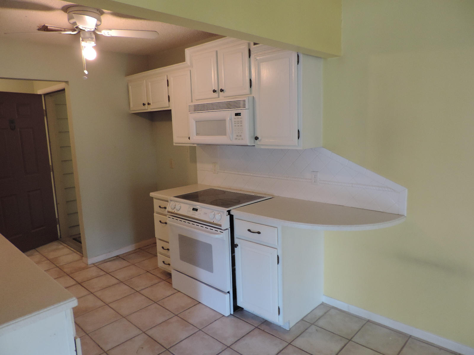 SEASCAPE CONDO GARDEN VILLA - Residential