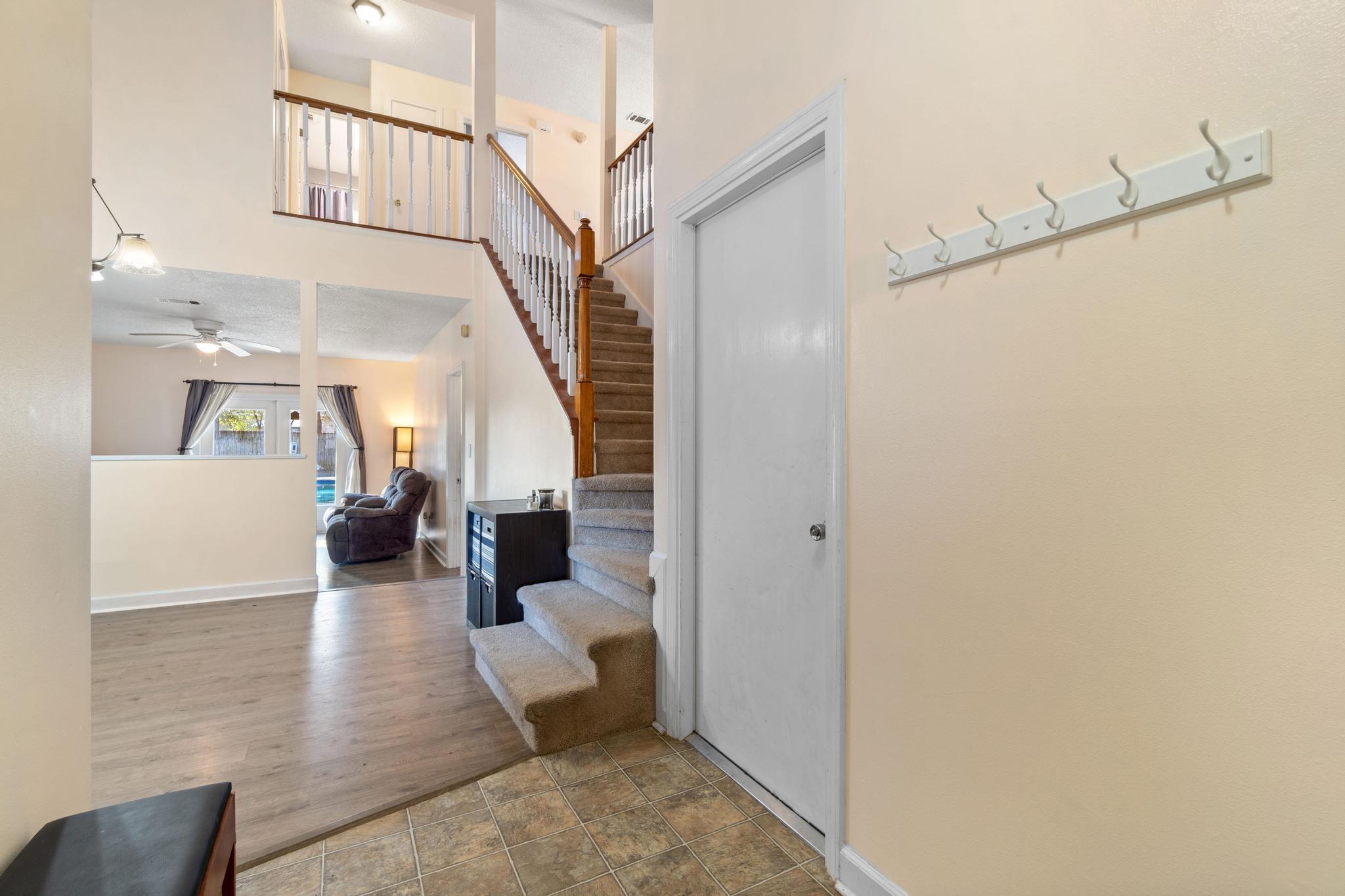 HOLLYROD PARK - Residential