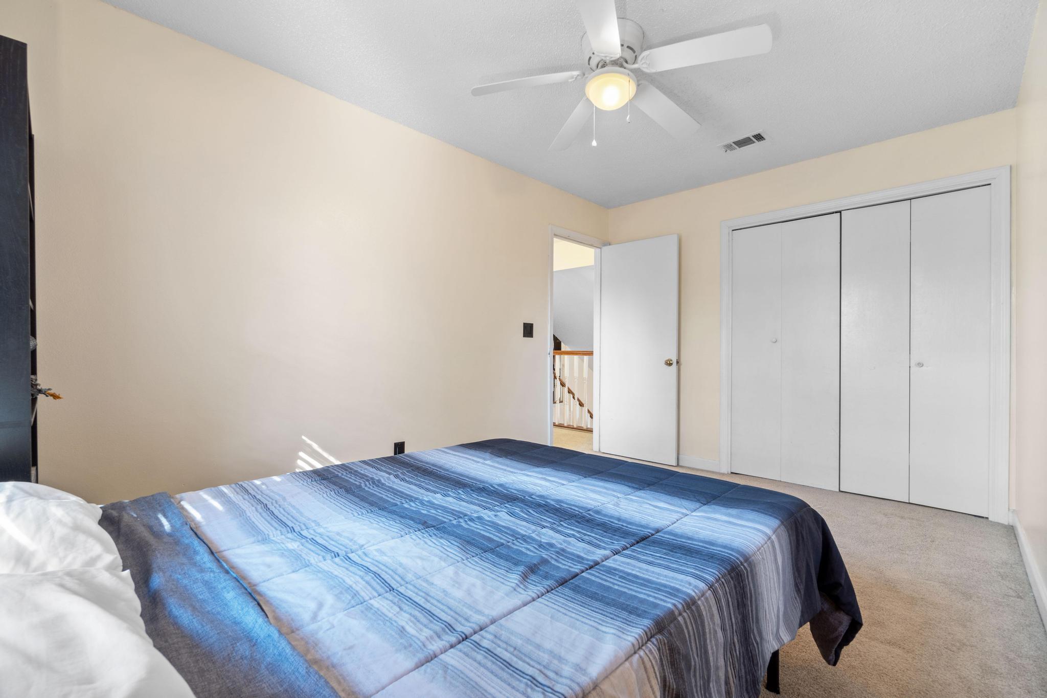 HOLLYROD PARK - Residential