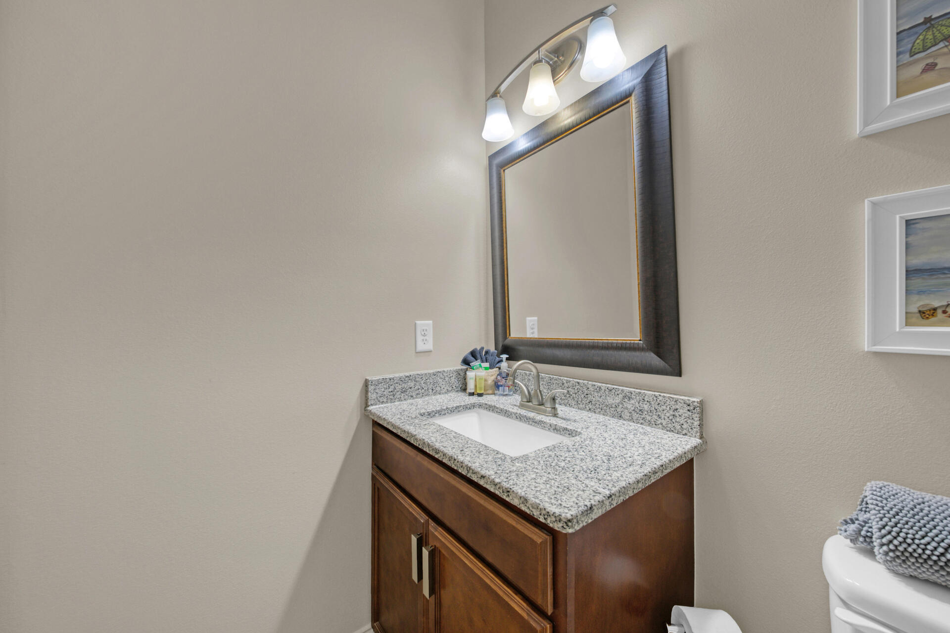 CRYSTAL BEACH - Residential