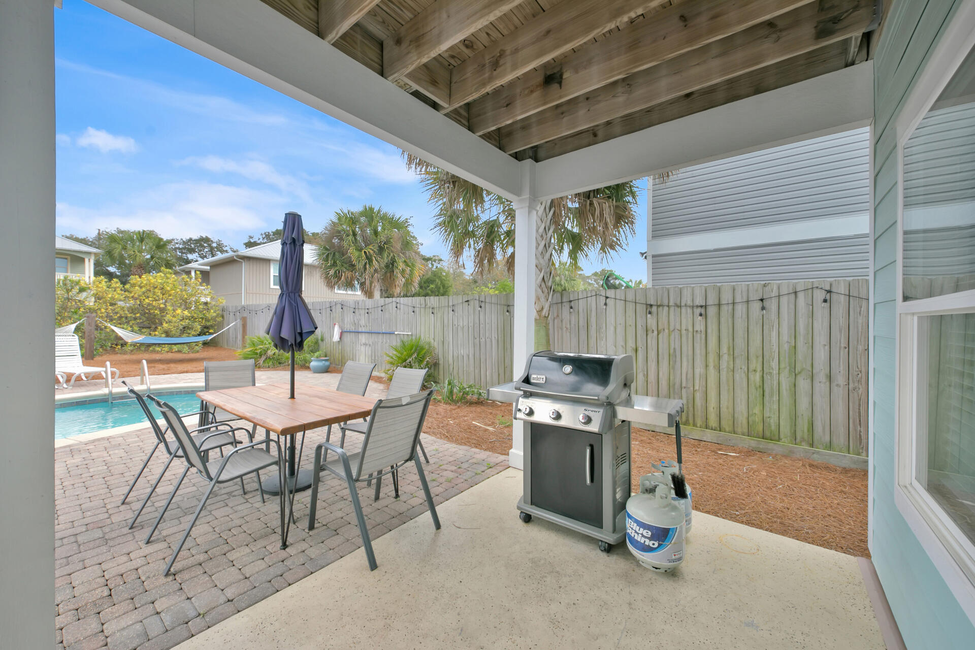 CRYSTAL BEACH - Residential