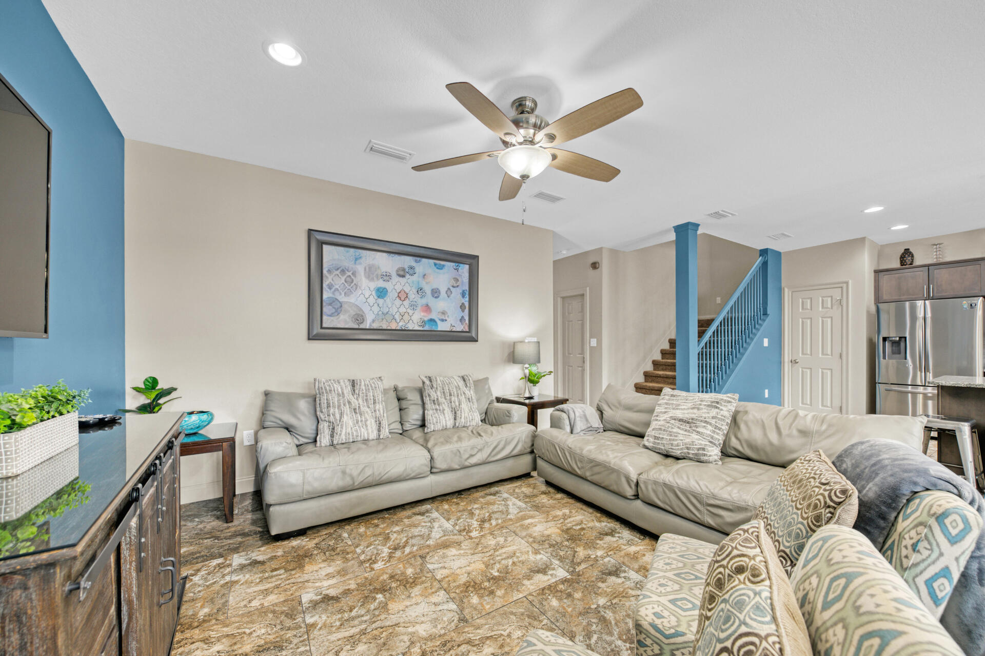 CRYSTAL BEACH - Residential