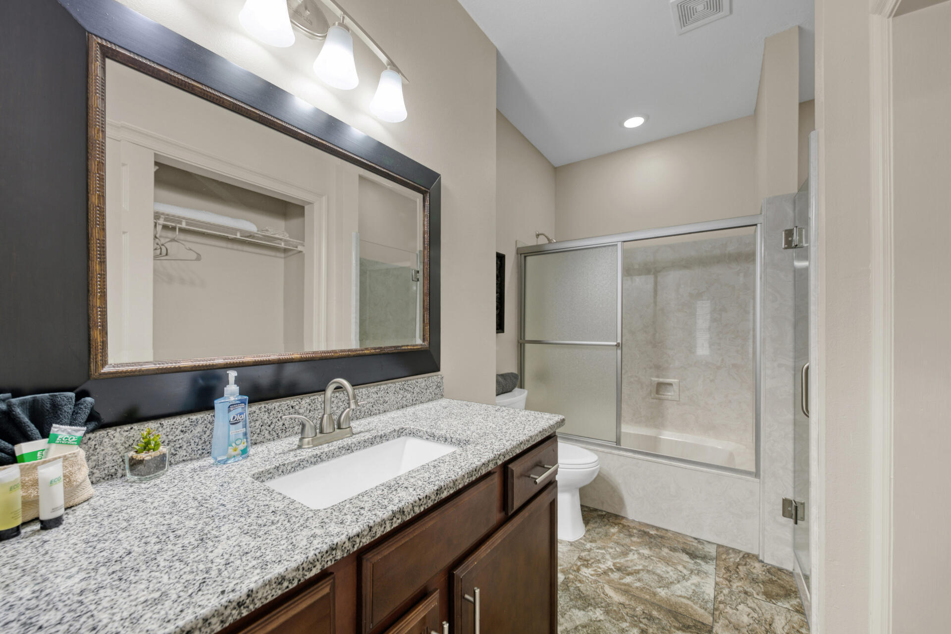 CRYSTAL BEACH - Residential