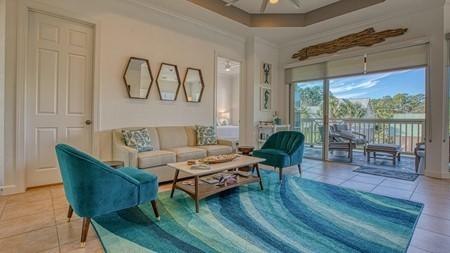 CRYSTAL COVE - Residential