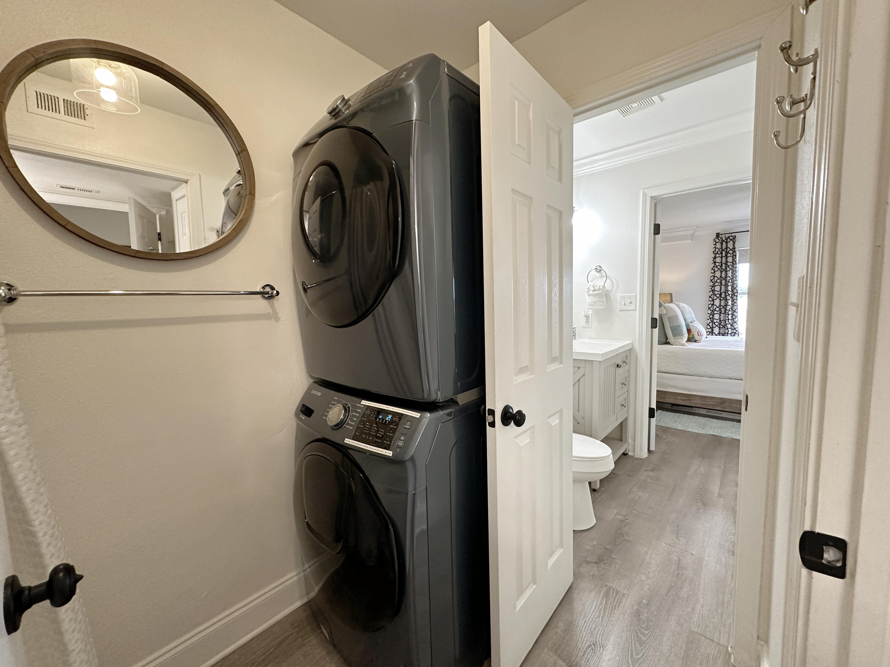 MARAVILLA CONDO 2 - Residential