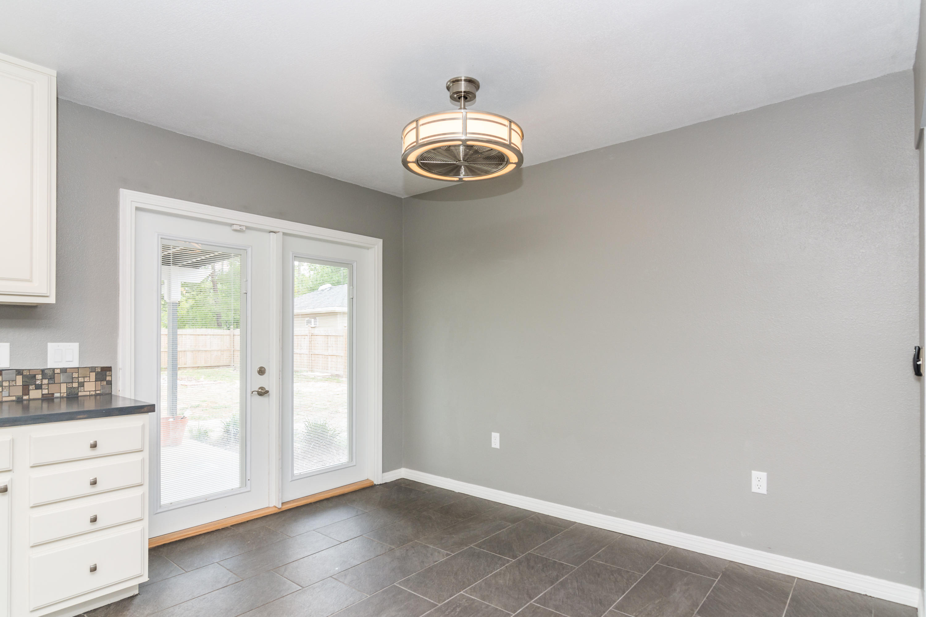 THE PINES - Residential