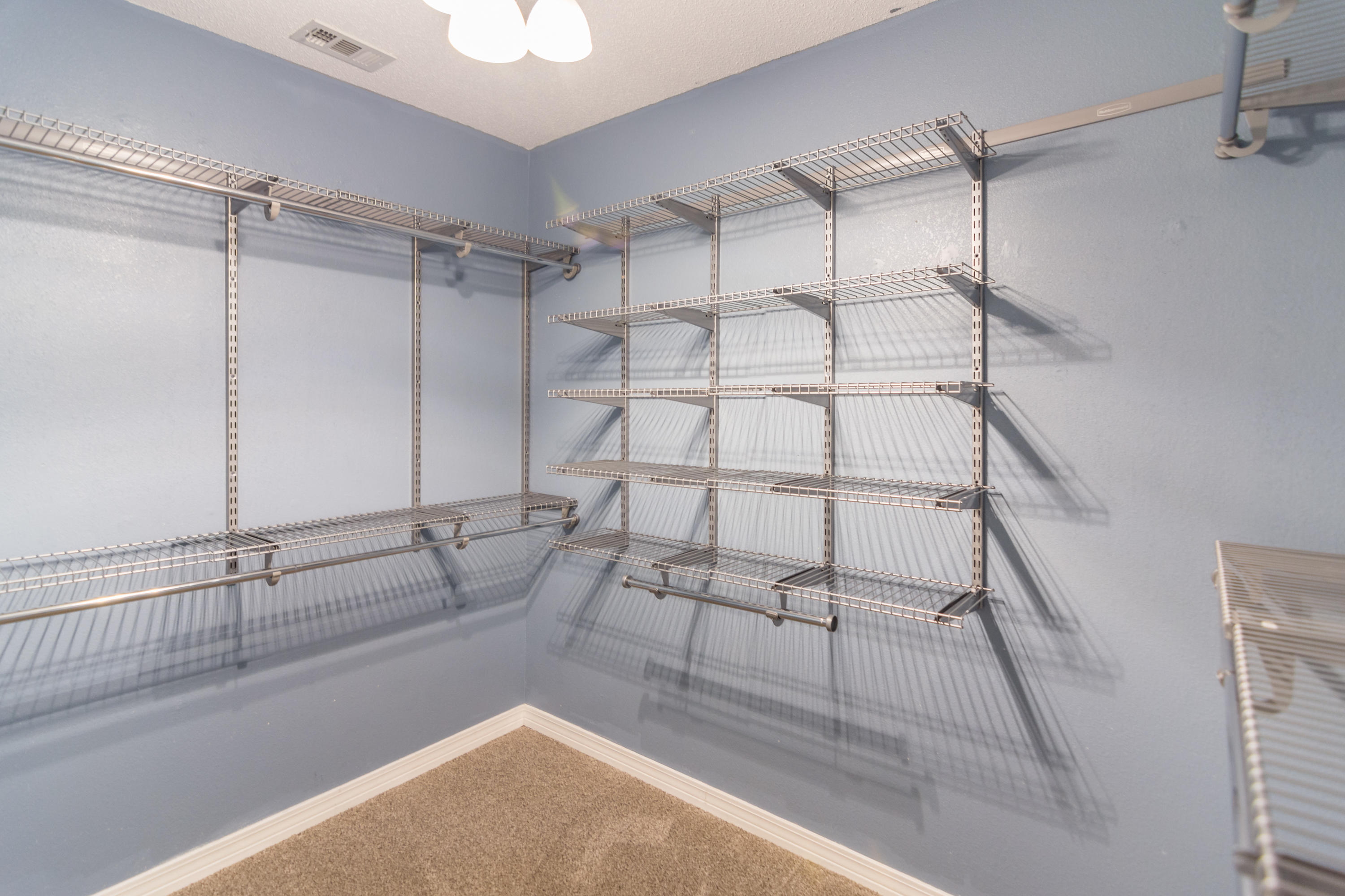 THE PINES - Residential