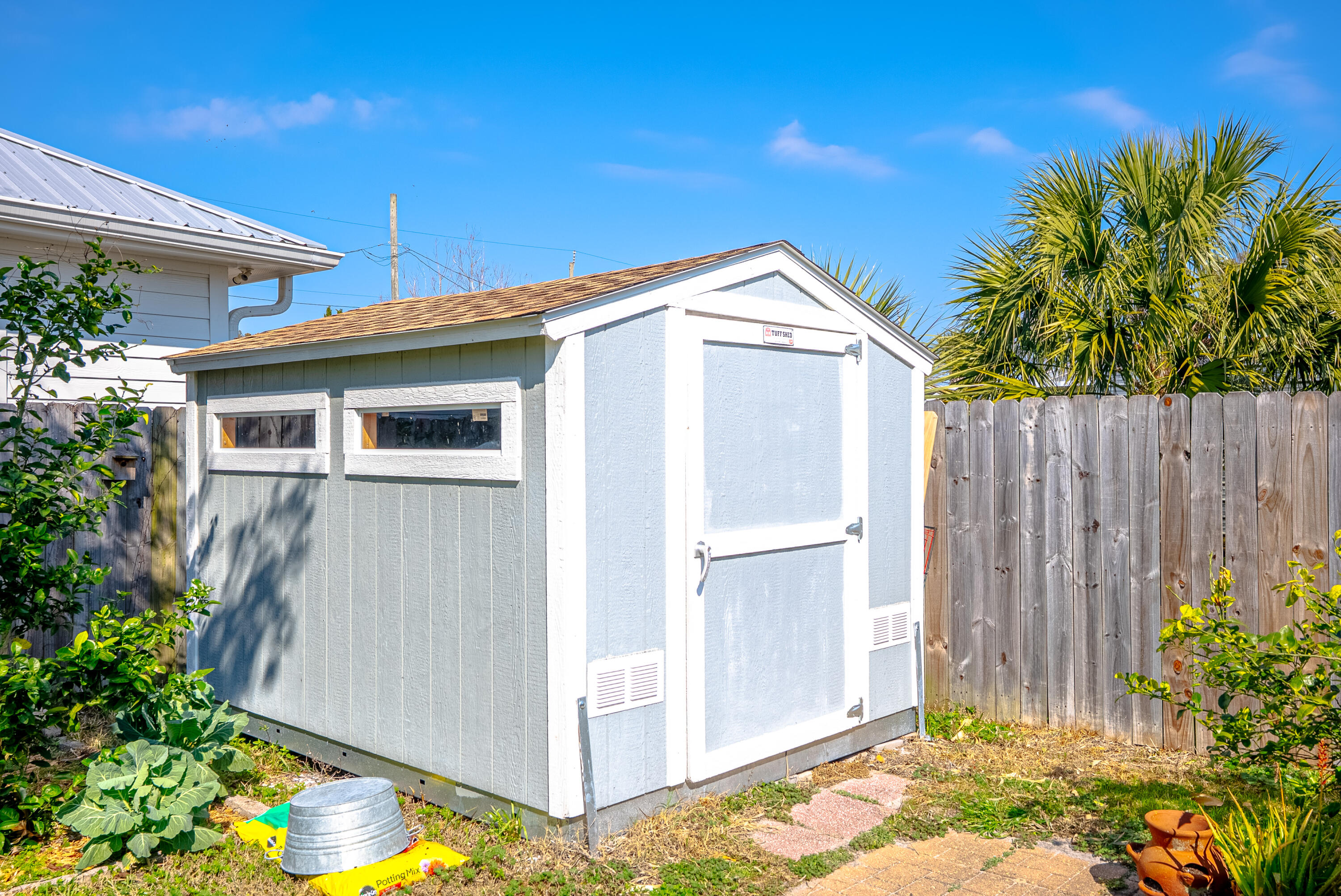 LAGUNA BEACH - Residential