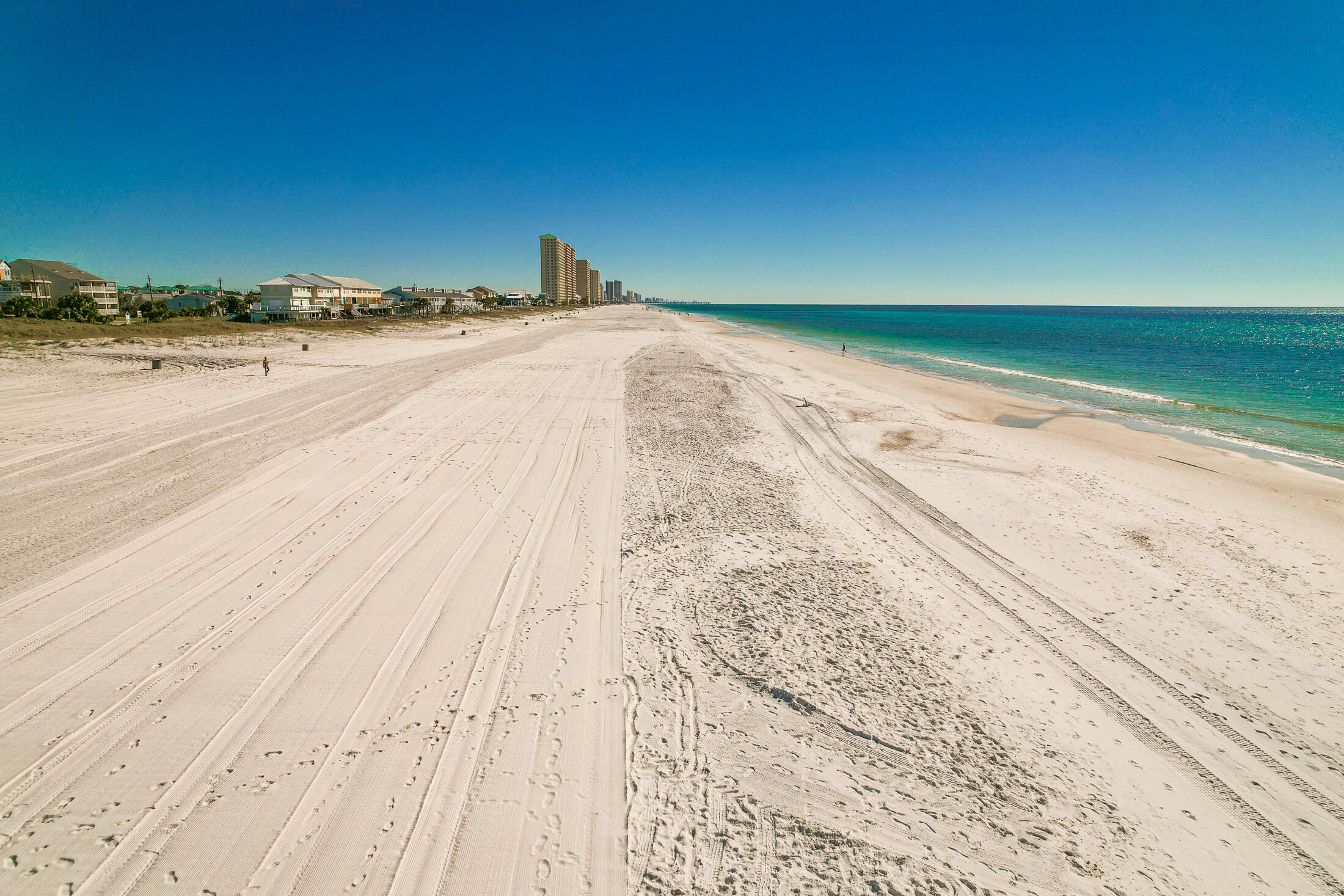 LAGUNA BEACH - Residential
