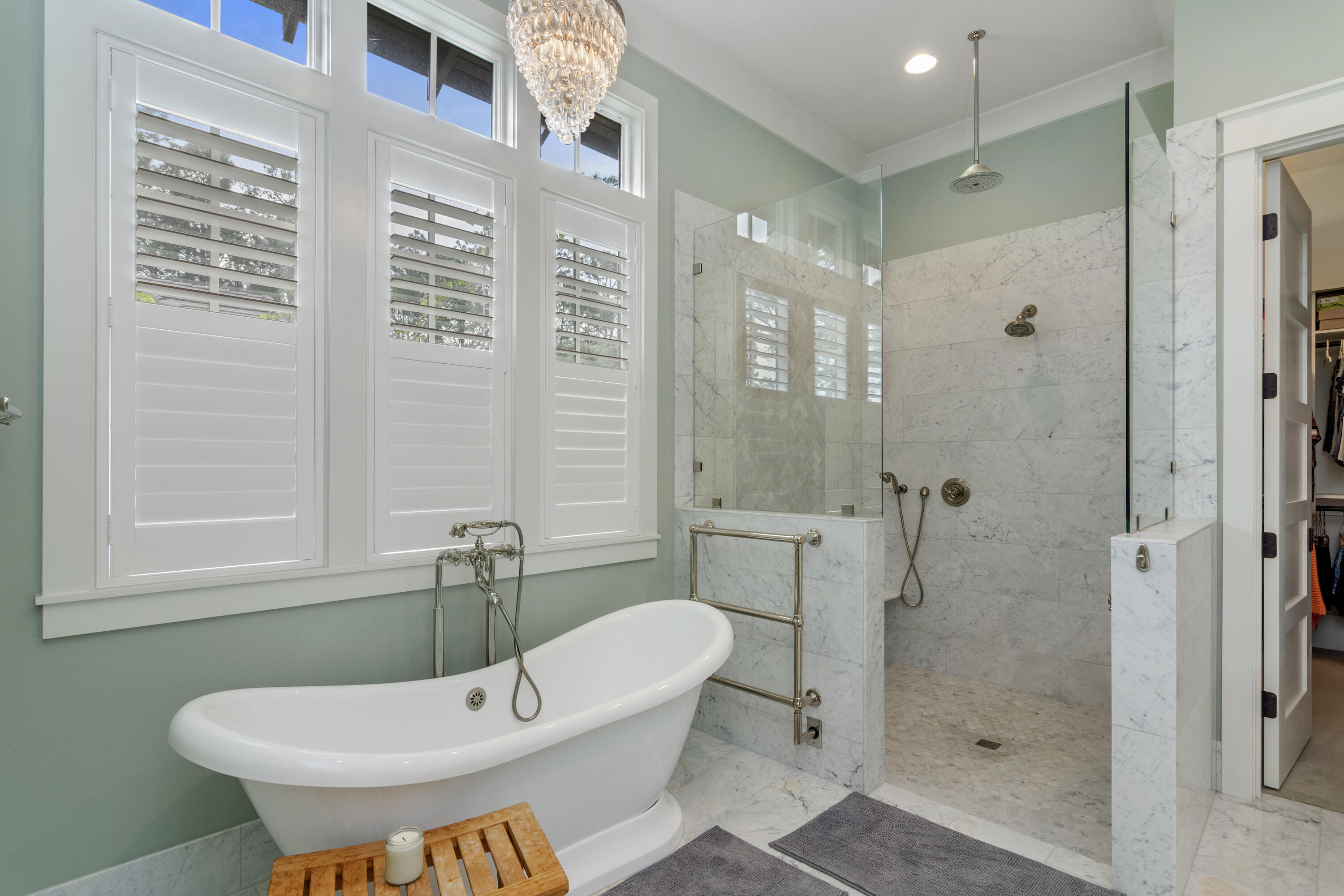 BAYTOWNE AVE EAST - Residential