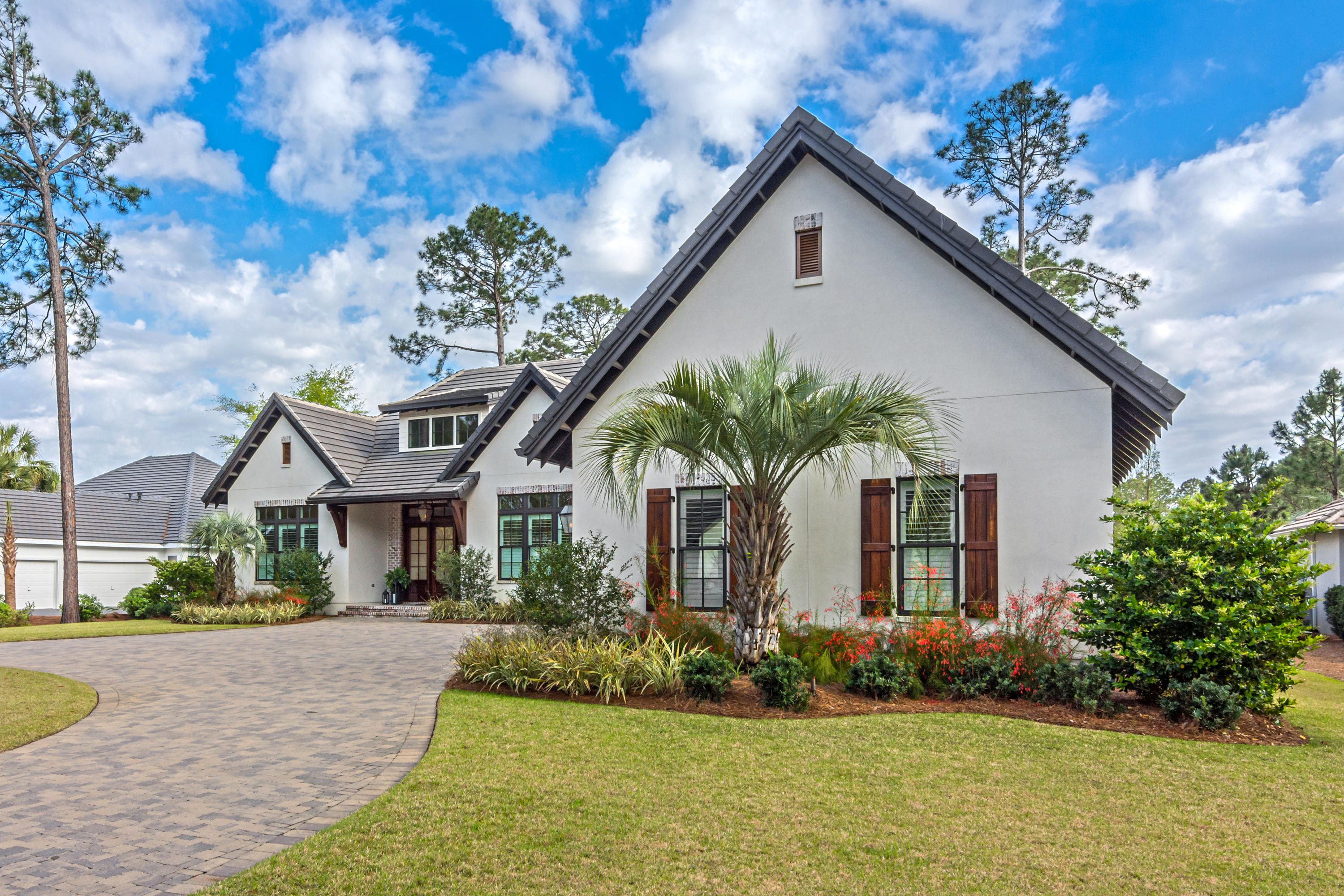 BAYTOWNE AVE EAST - Residential
