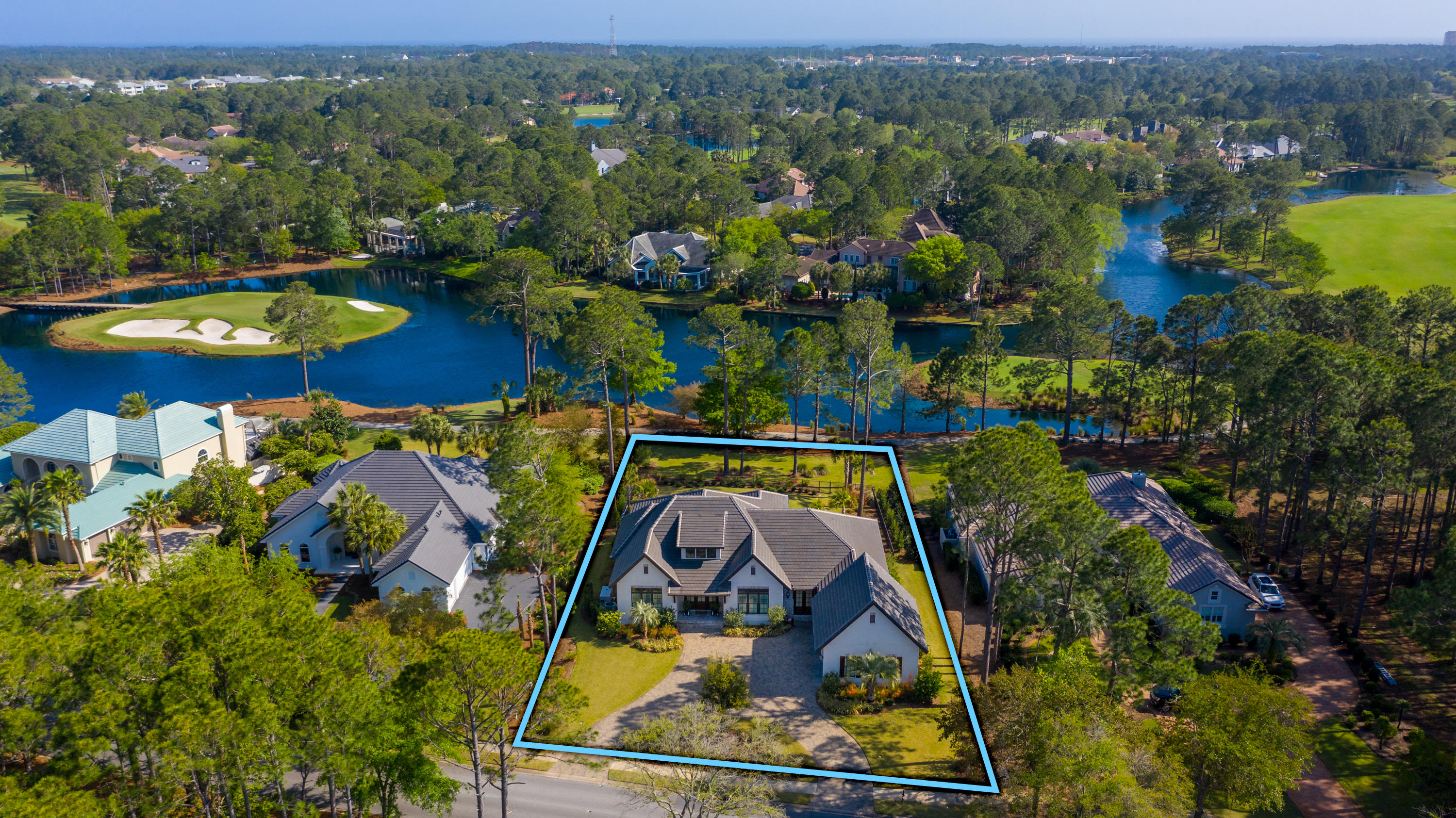 BAYTOWNE AVE EAST - Residential