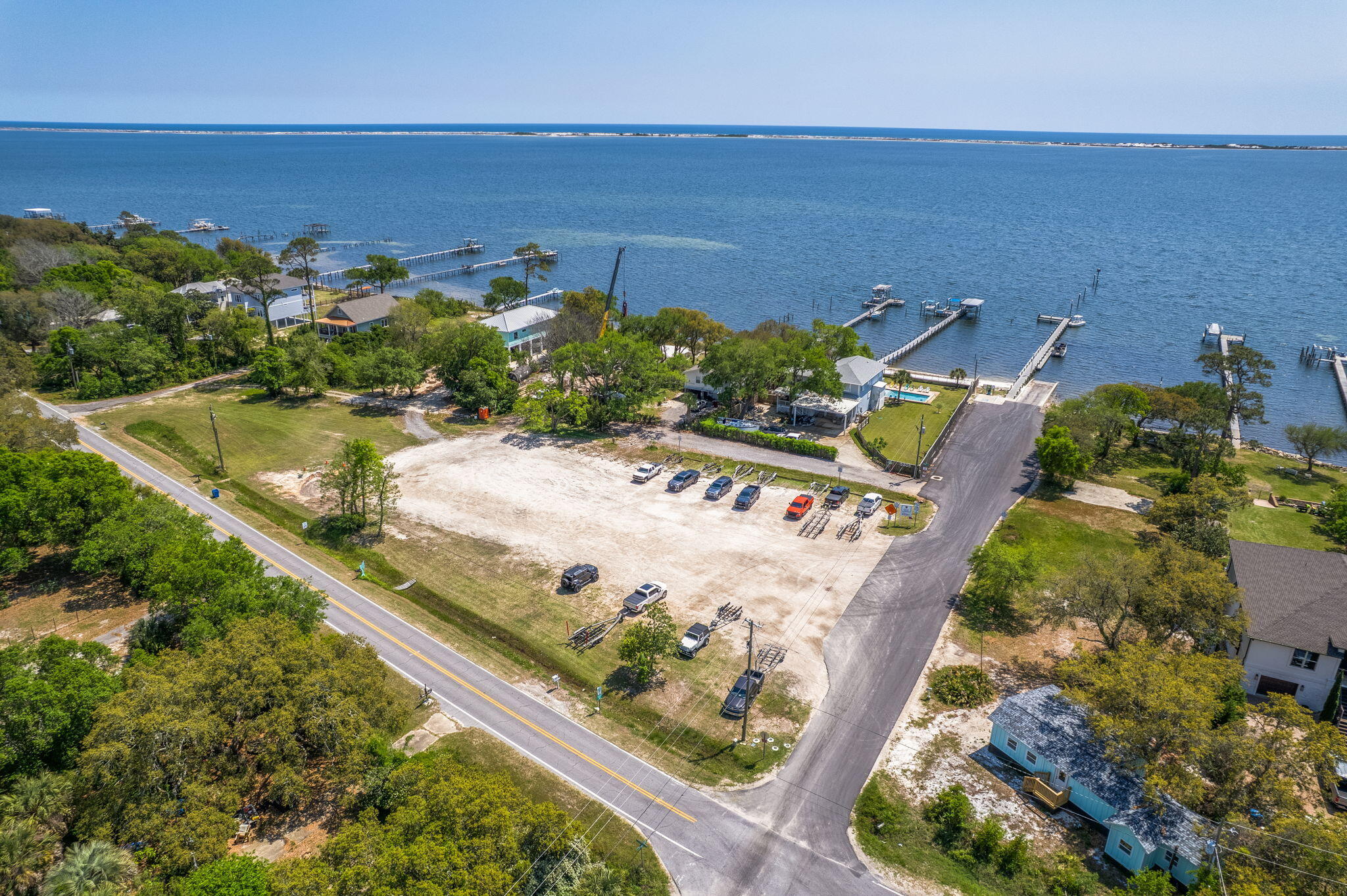 WOODLAWN BEACH - Residential