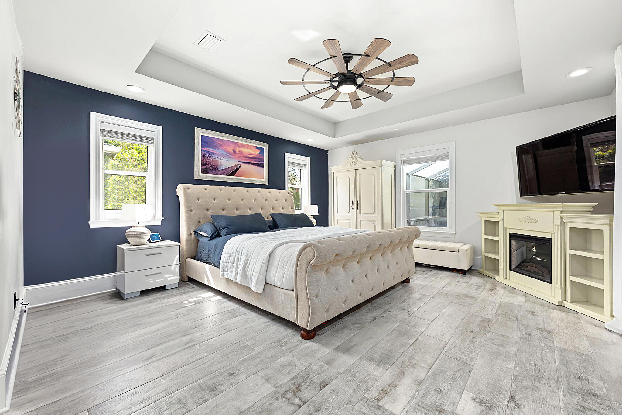 WOODLAWN BEACH - Residential