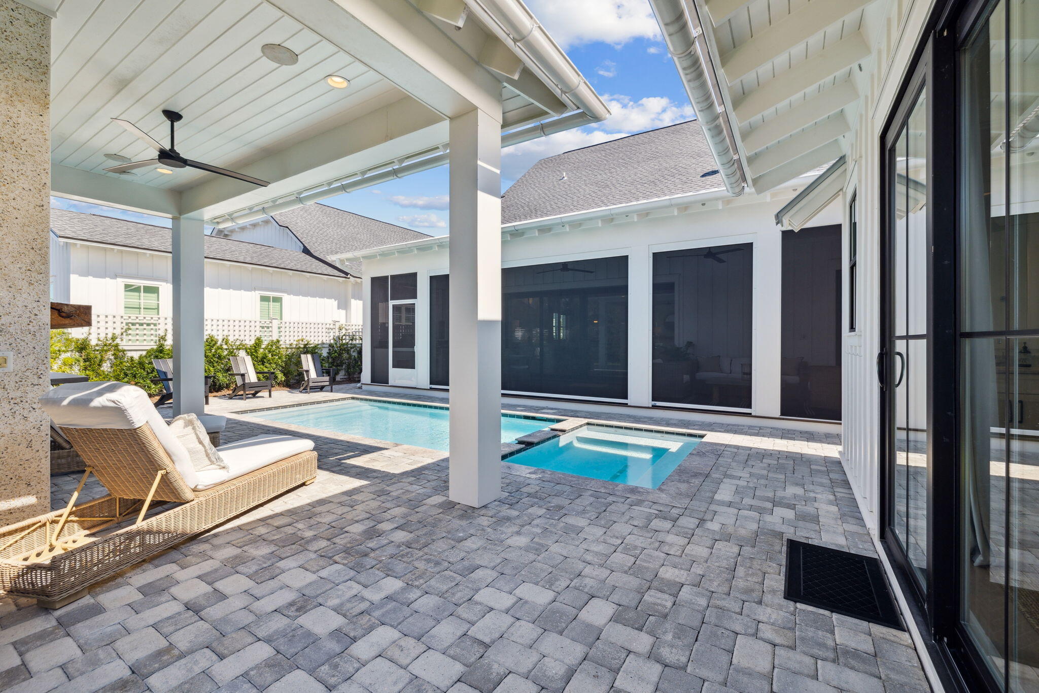 WATERSOUND ORIGINS - Residential