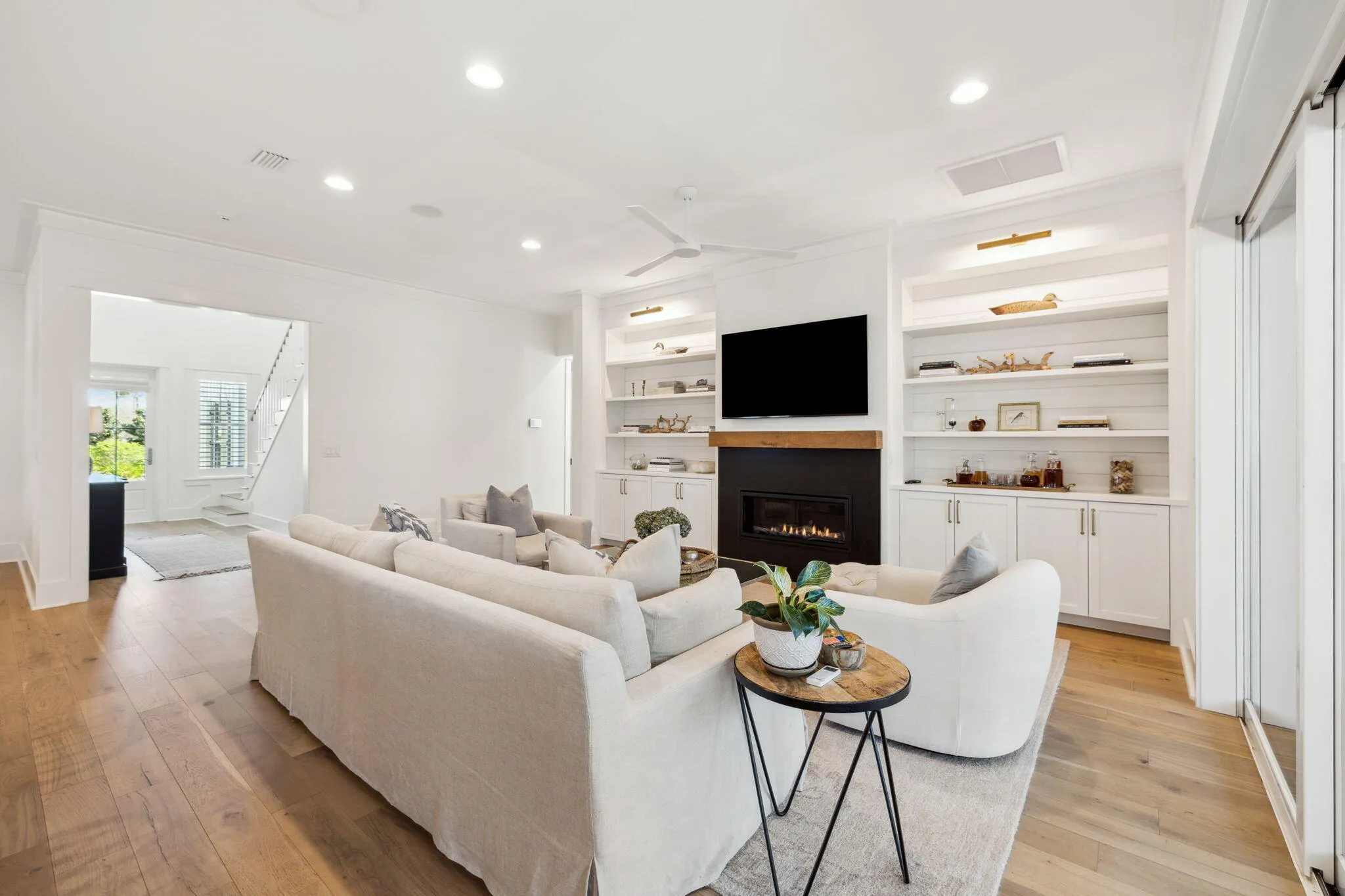 Watersound, Florida, 32461, United States, 4 Bedrooms Bedrooms, ,5 BathroomsBathrooms,Residential,Active,1762901