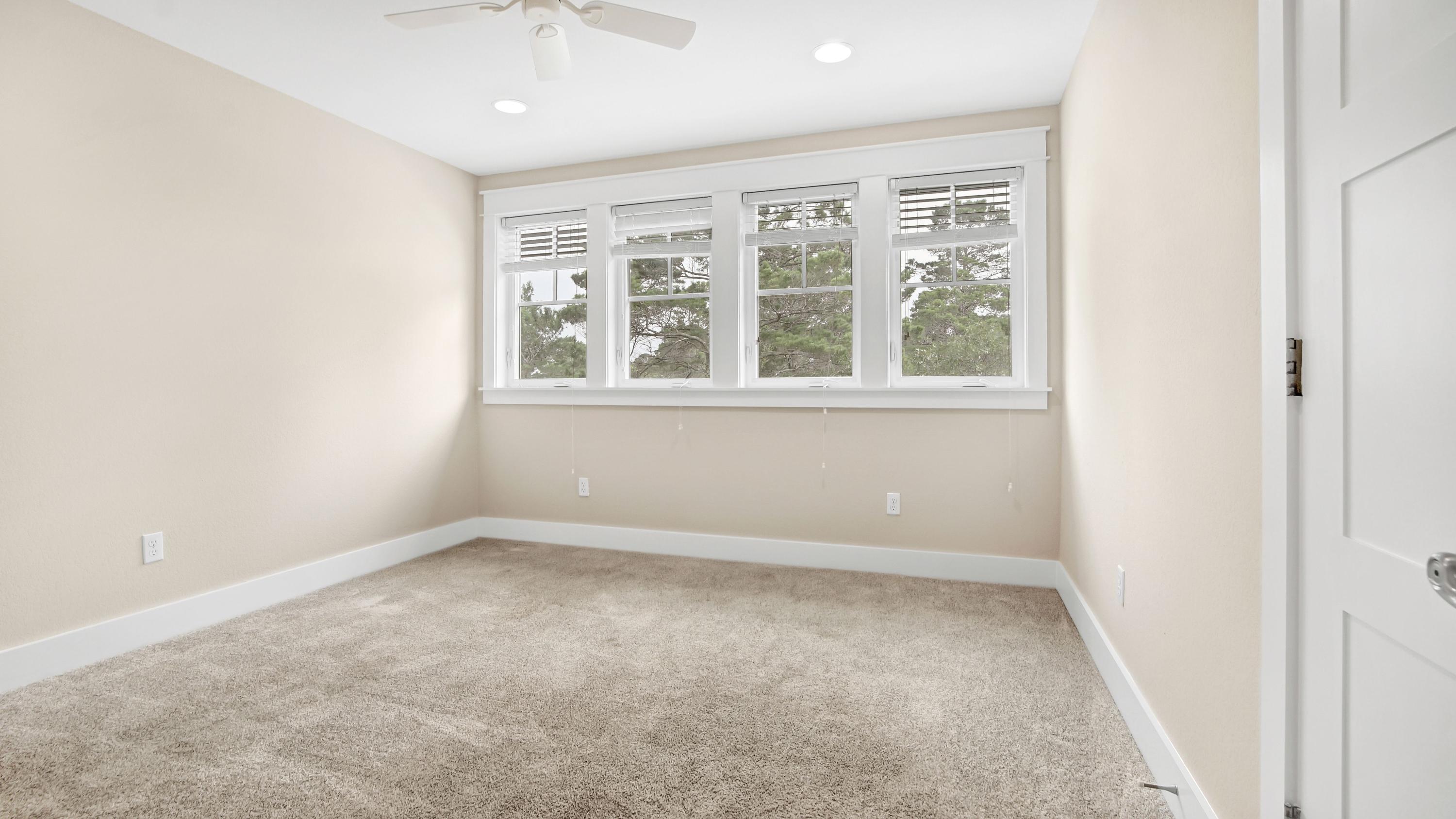 HIDDEN HIGHLANDS - Residential