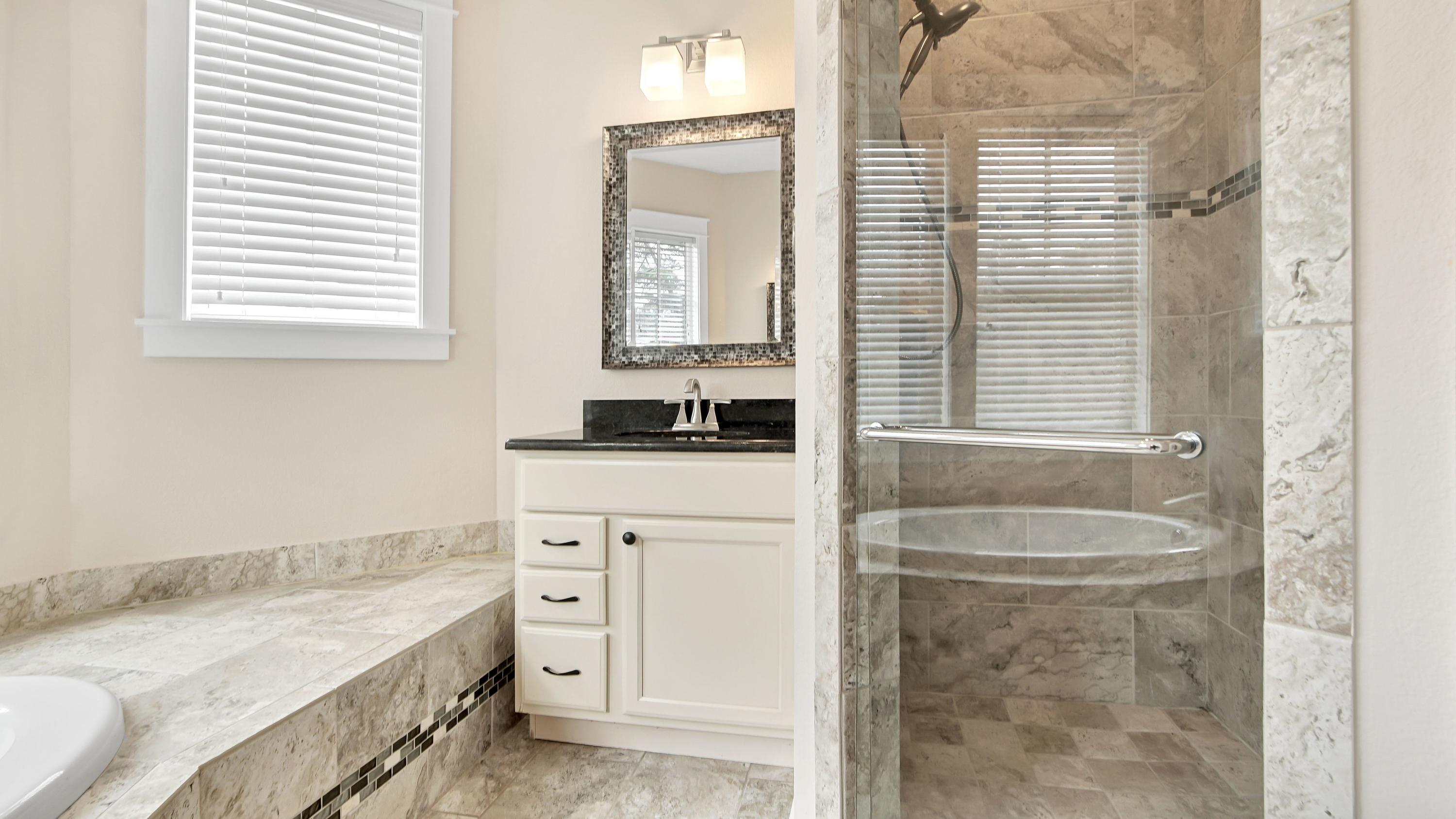 HIDDEN HIGHLANDS - Residential