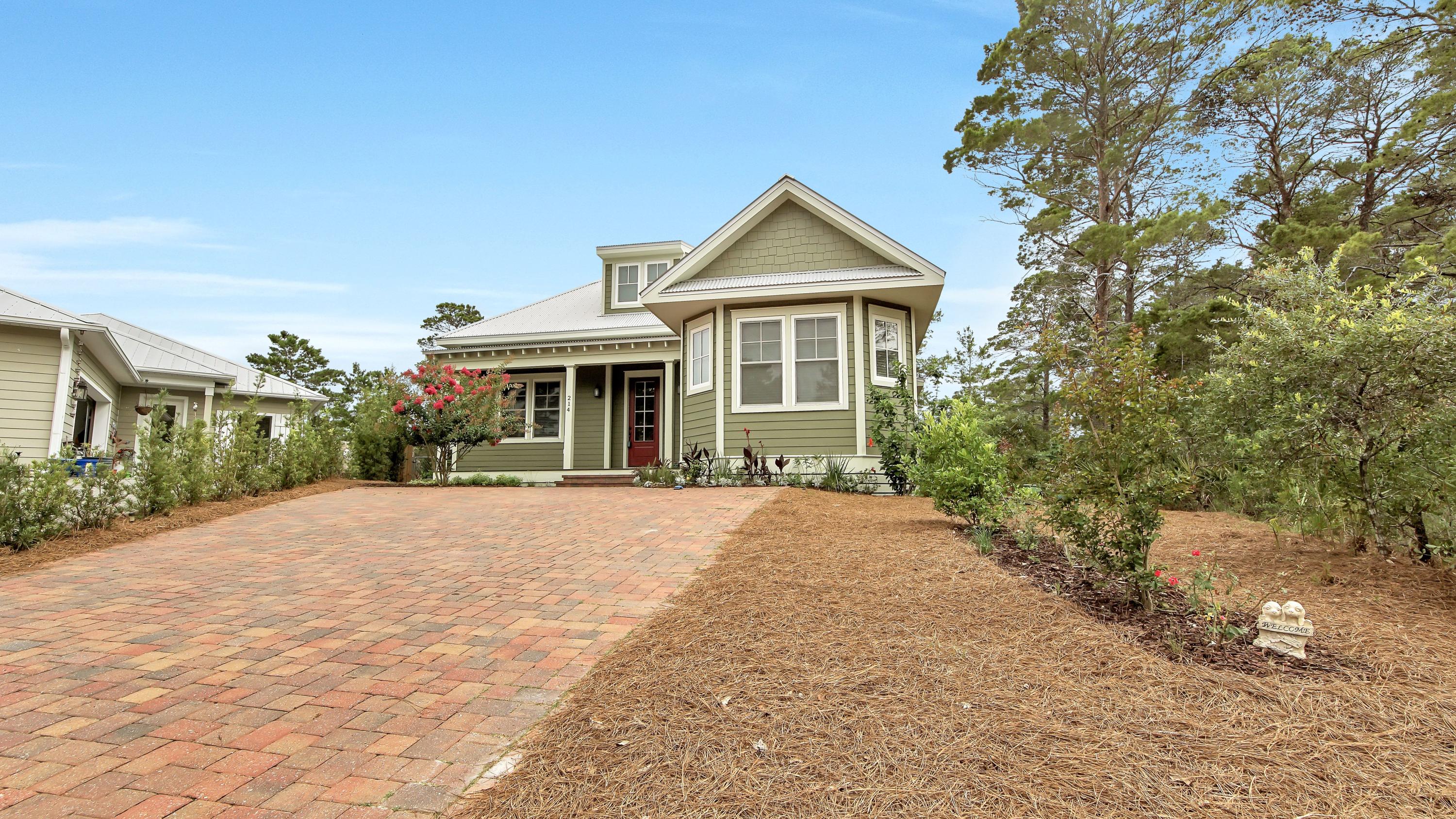 HIDDEN HIGHLANDS - Residential