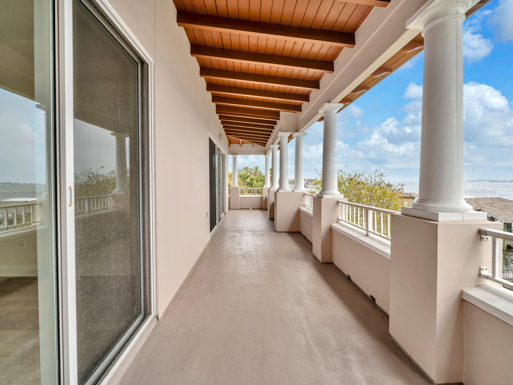 VILLA DI MARE - Residential