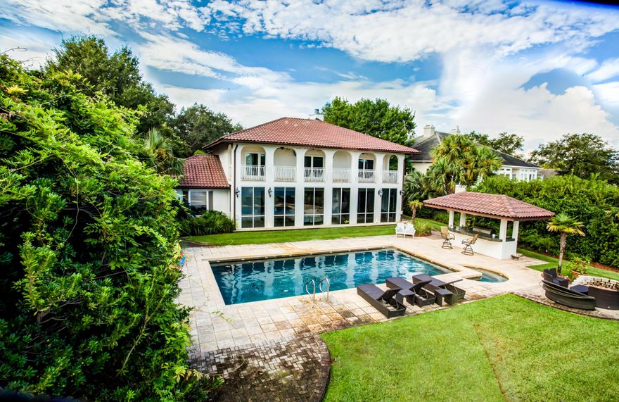 Bay-front Estate sale entered for comp purposes. Buyer must verify all specifications.