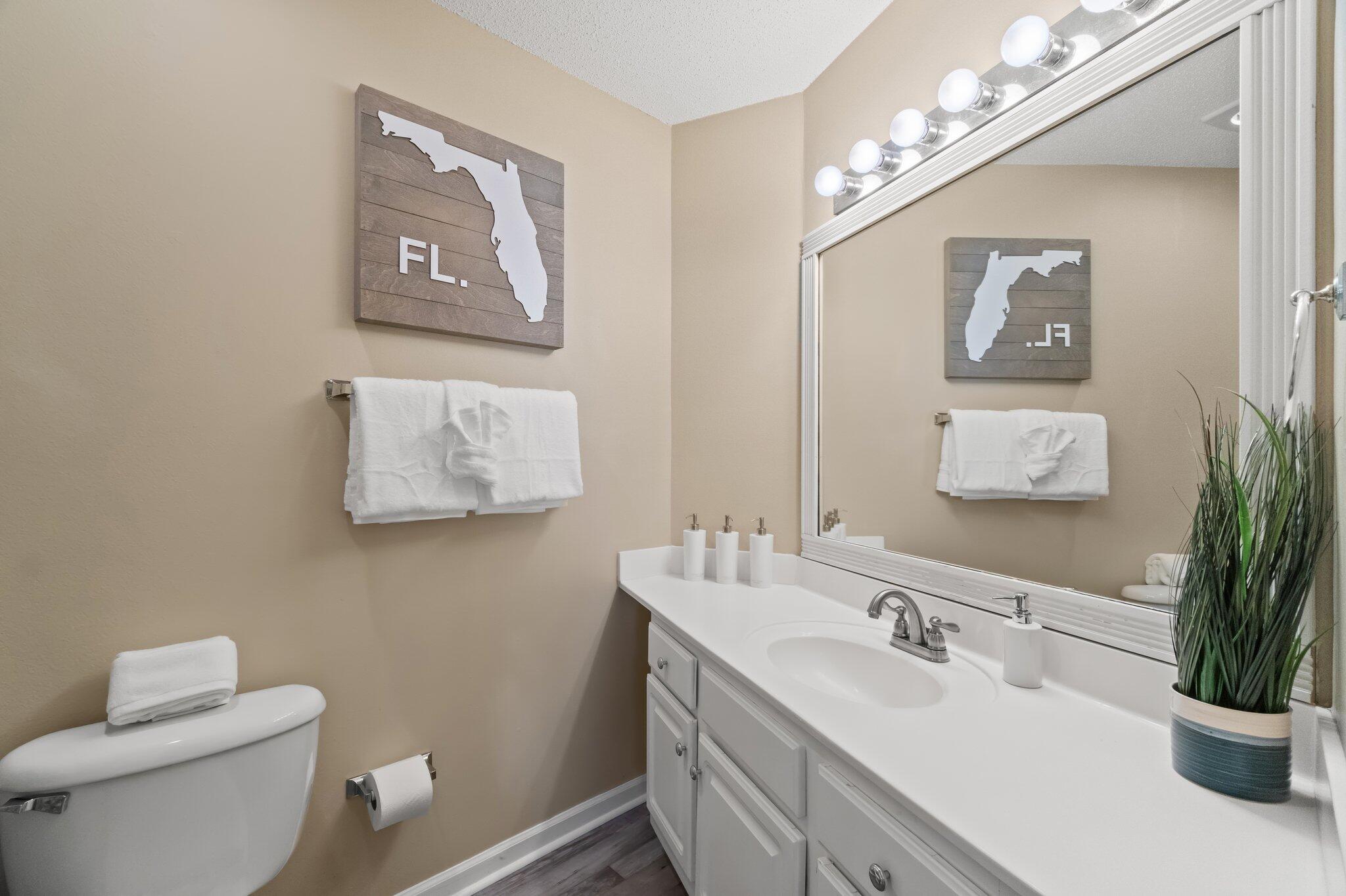 CRYSTAL VILLAGE 2 CONDO PH 2 - Residential