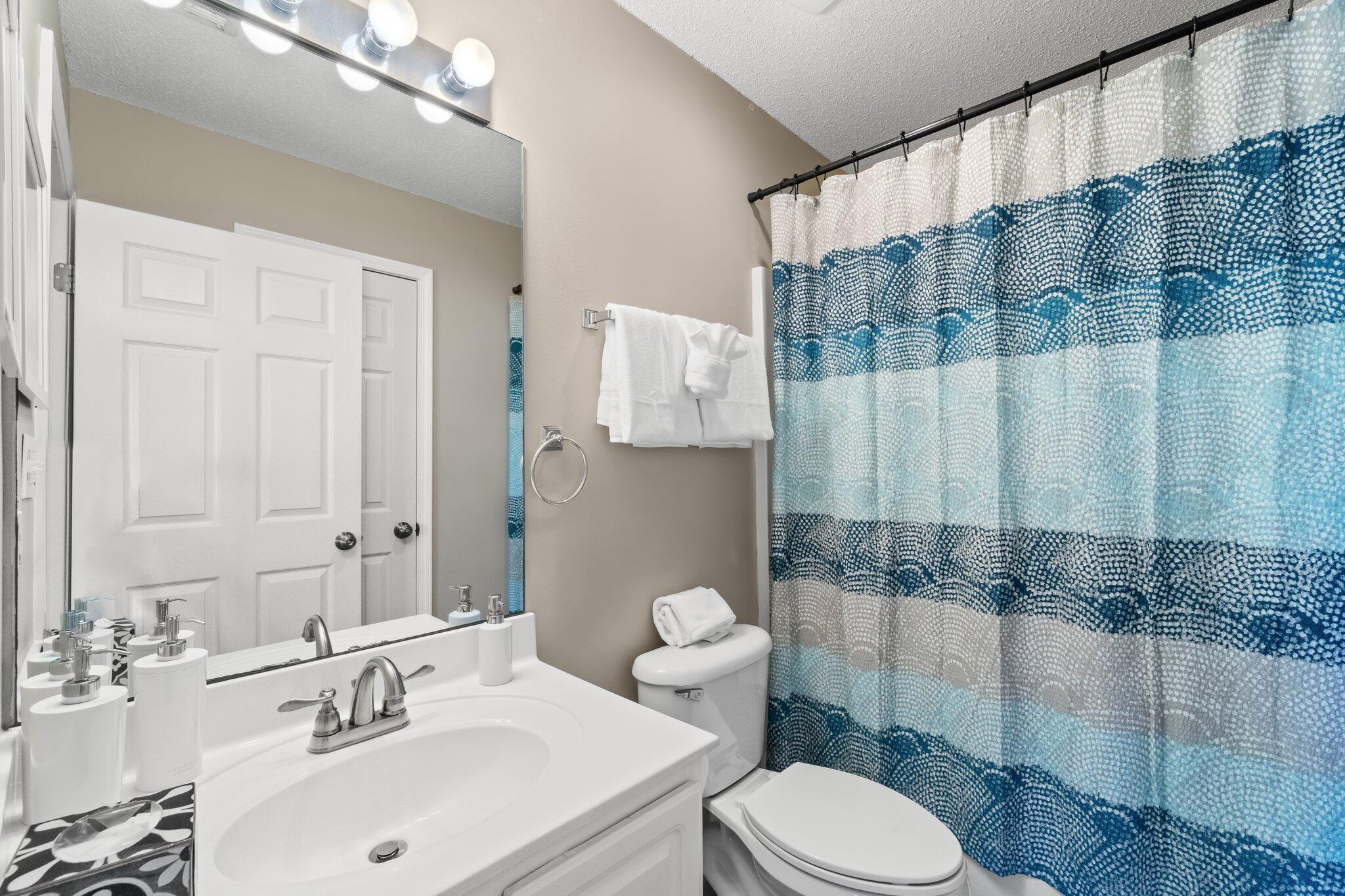 CRYSTAL VILLAGE 2 CONDO PH 2 - Residential