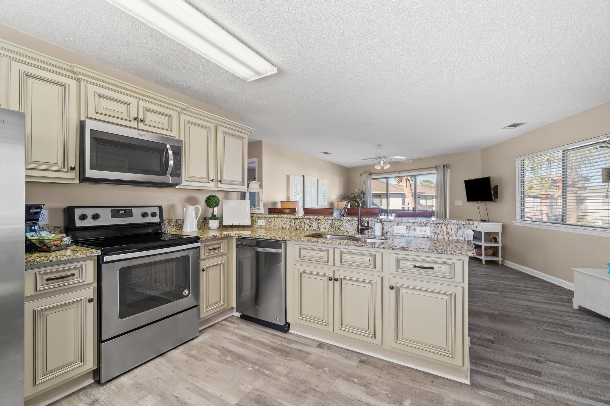 CRYSTAL VILLAGE 2 CONDO PH 2 - Residential