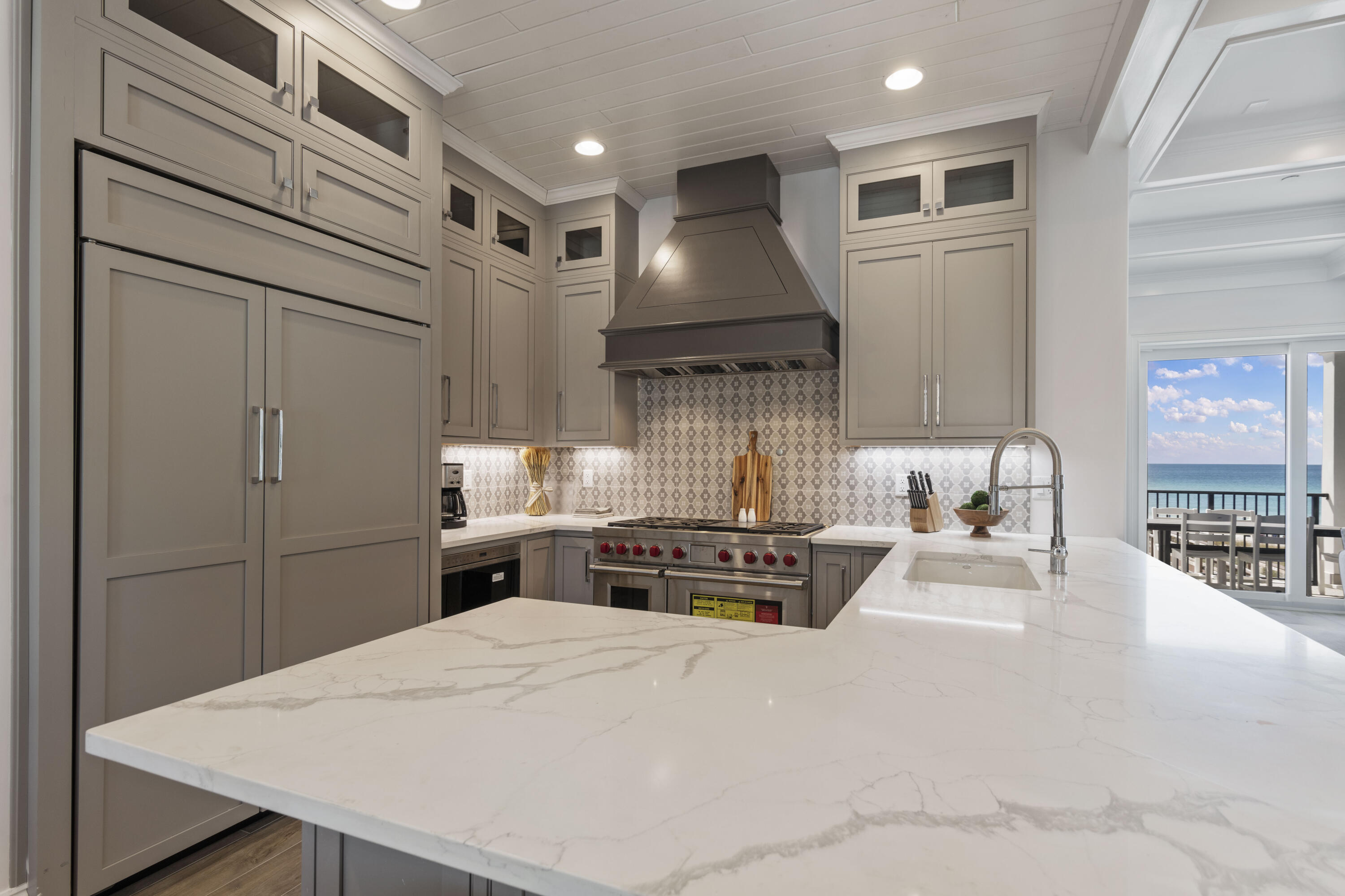 BEACHSIDE ESTATES - Residential