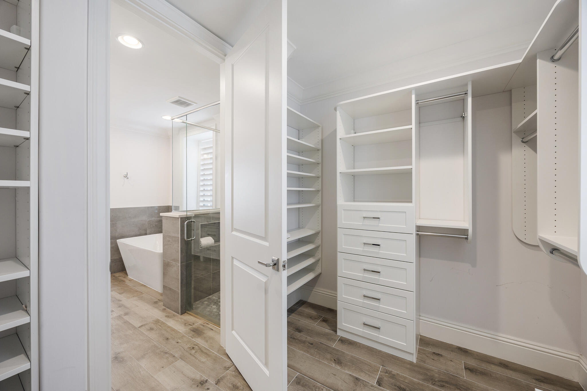 BEACHSIDE ESTATES - Residential