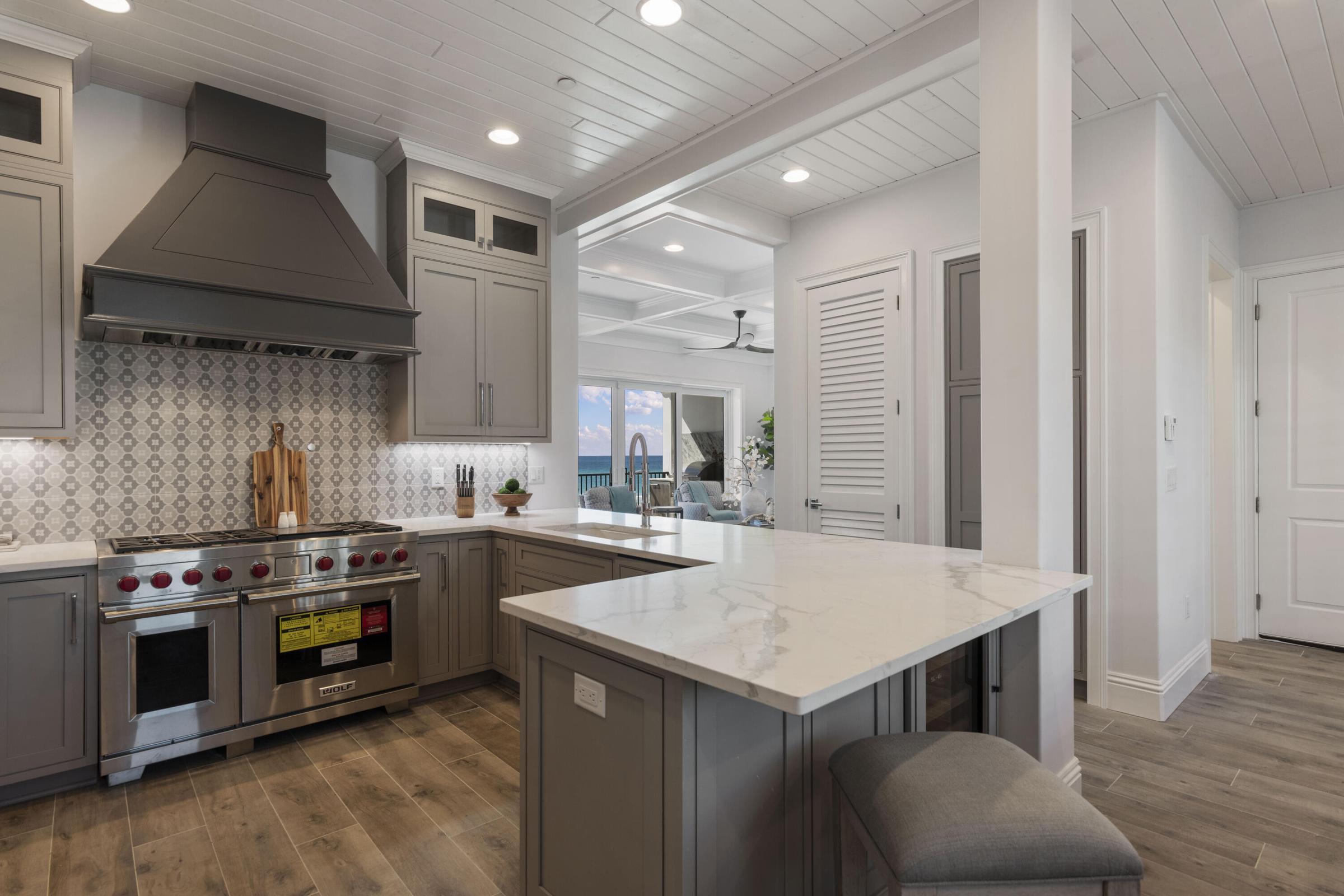 BEACHSIDE ESTATES - Residential