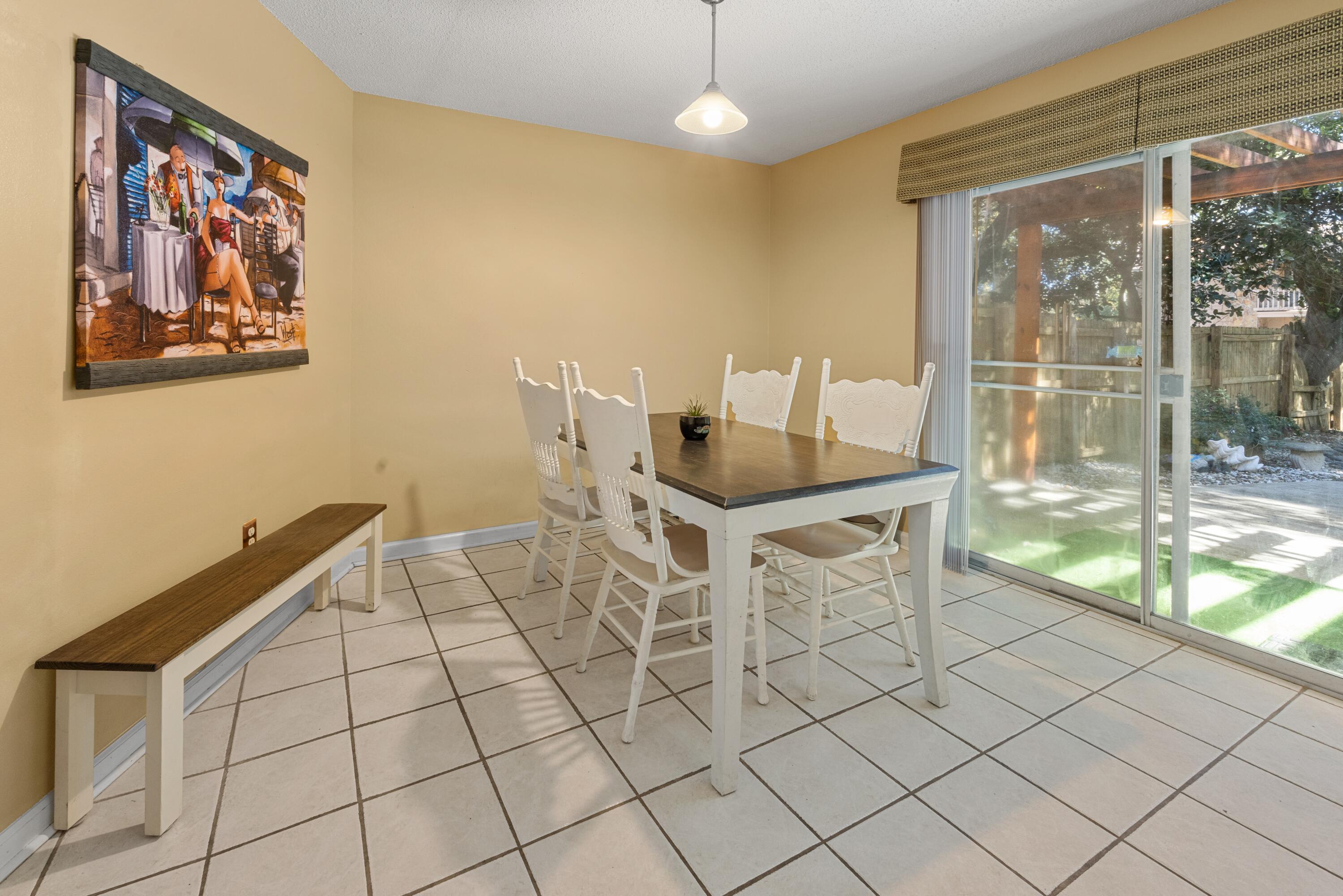 BELL-BROOK ESTATES 1ST ADDN - Residential