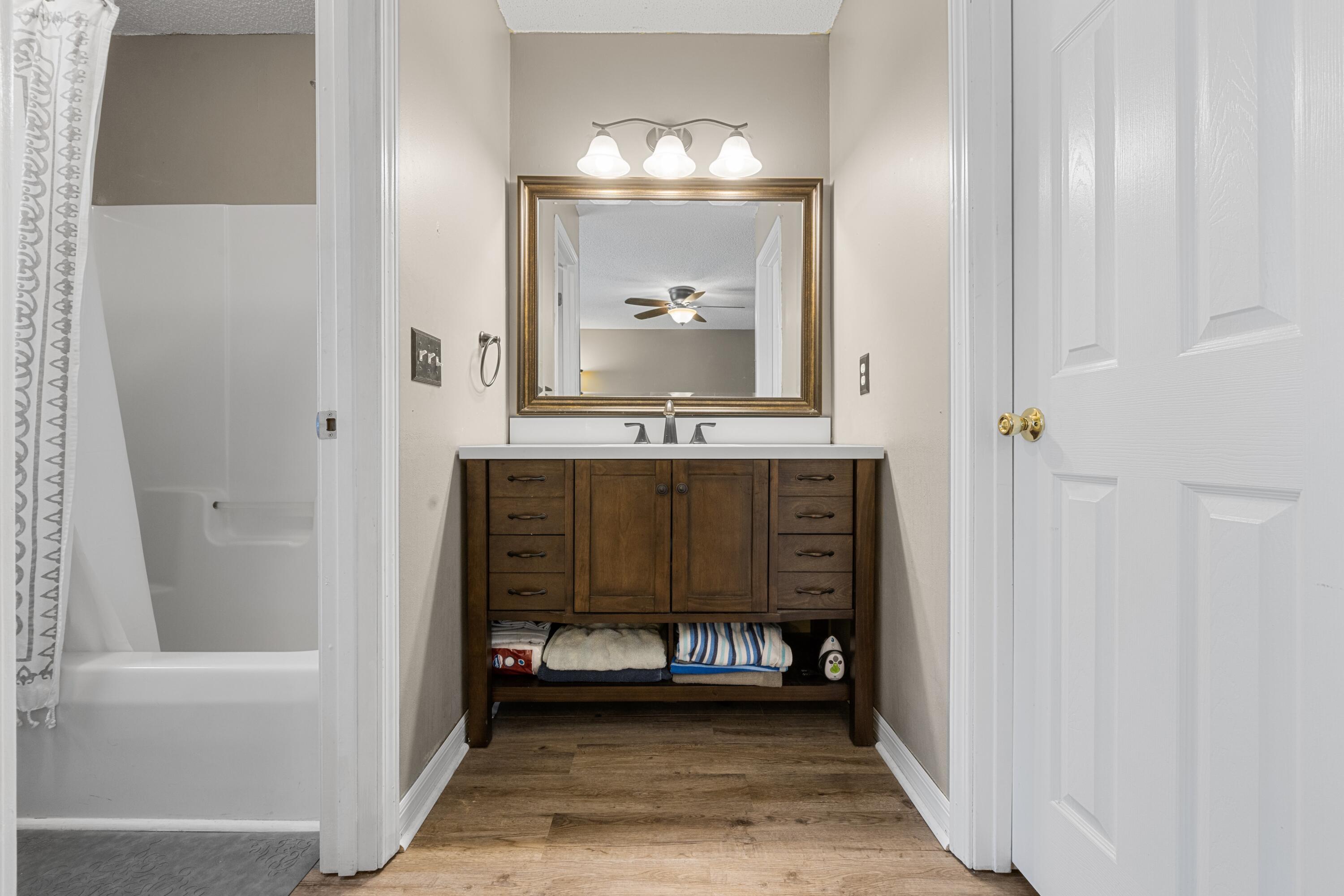 BELL-BROOK ESTATES 1ST ADDN - Residential