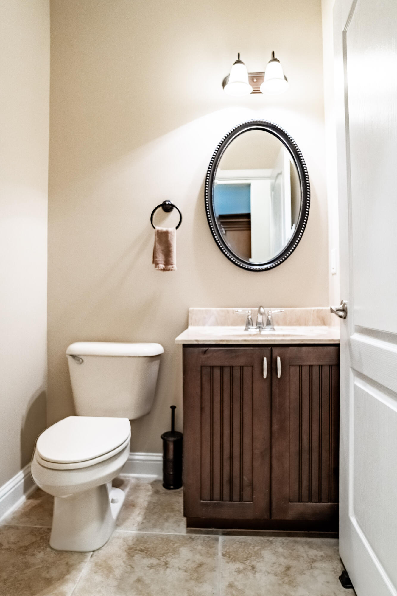 WINDMEADOWS - Residential