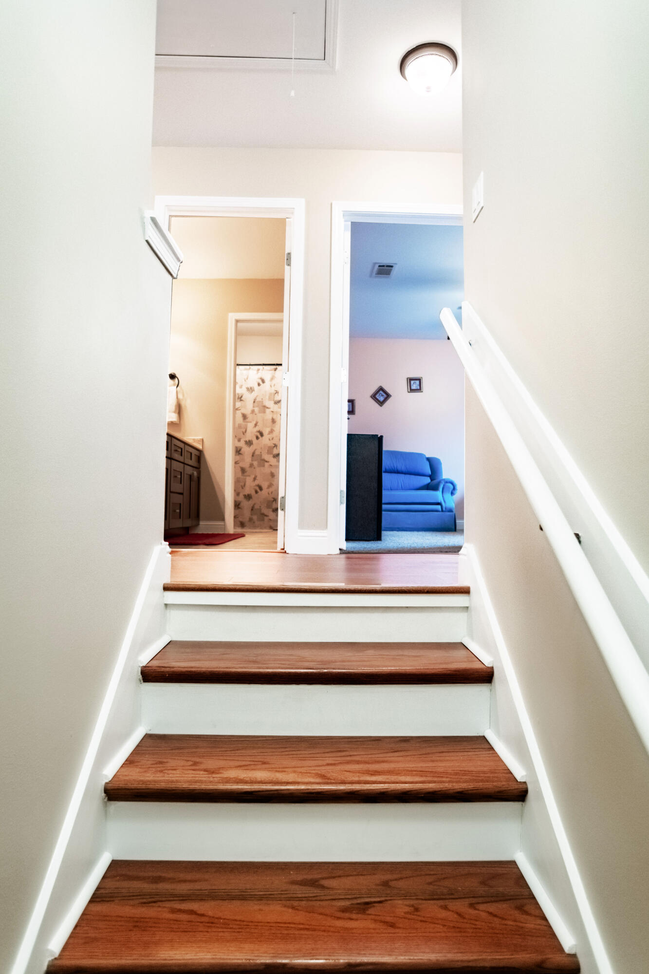 WINDMEADOWS - Residential