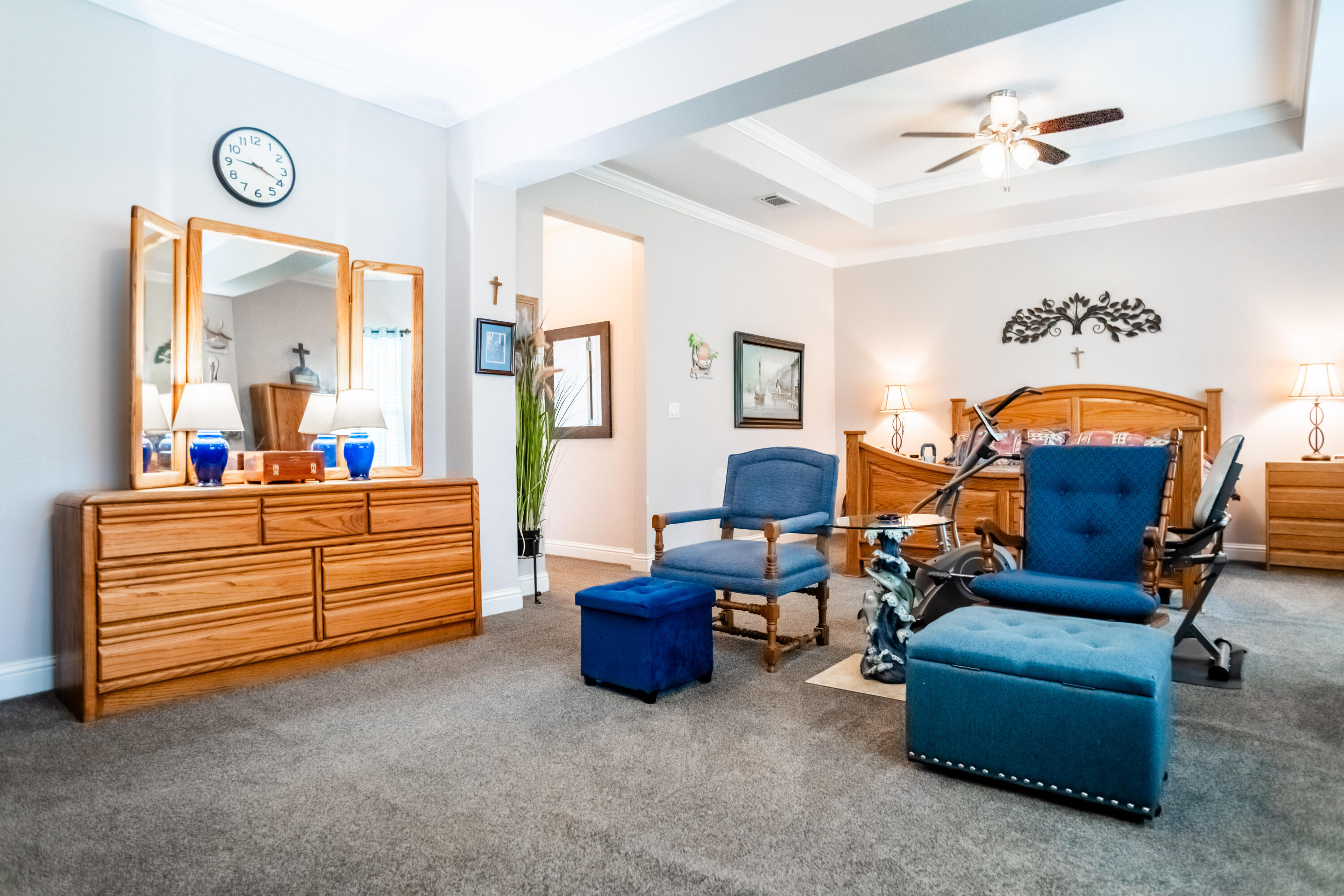 WINDMEADOWS - Residential