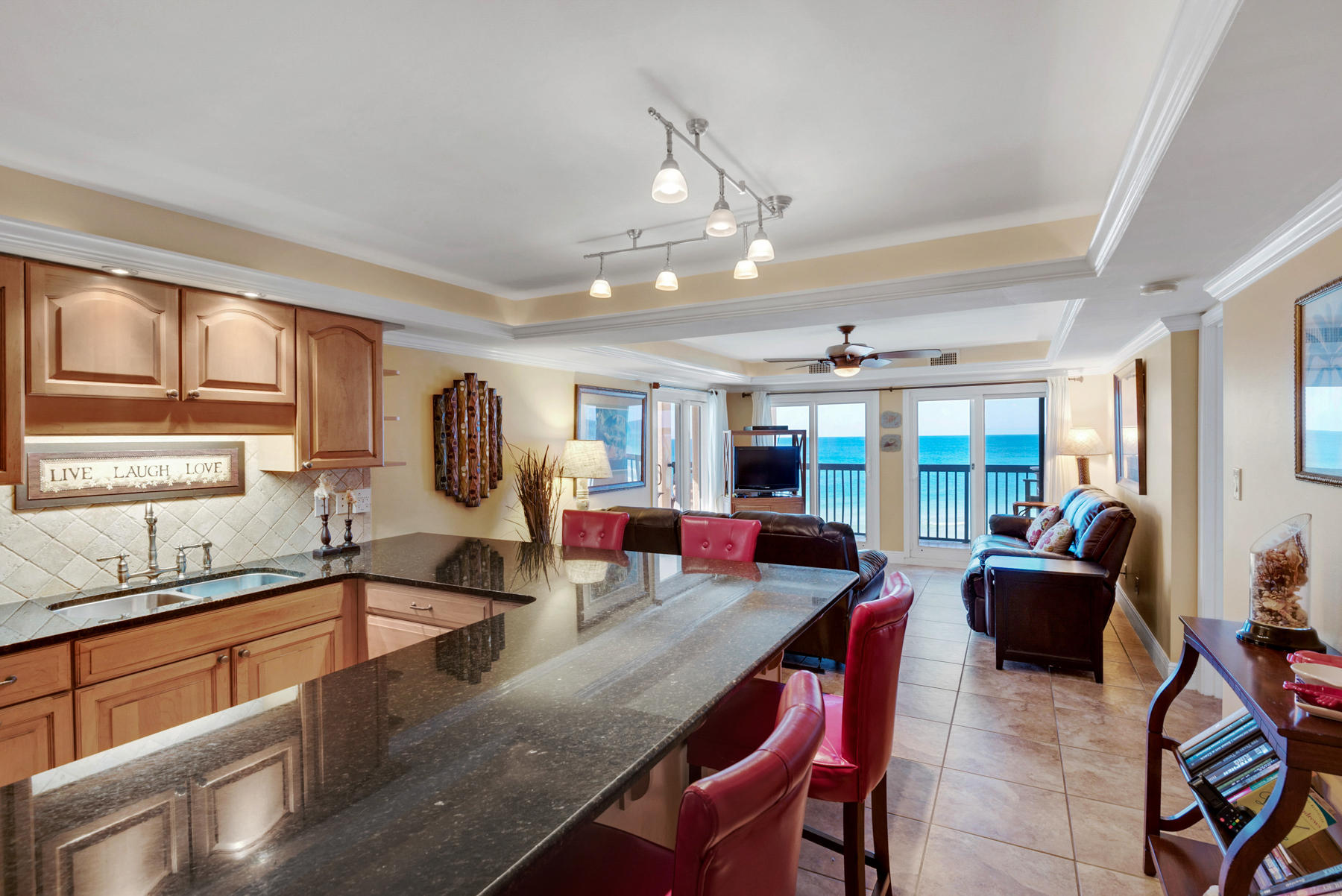 PINNACLE PORT - Residential