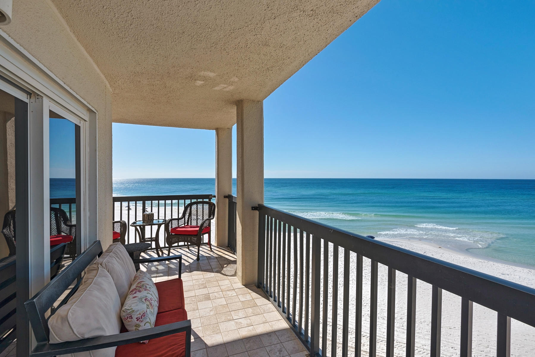 PINNACLE PORT - Residential