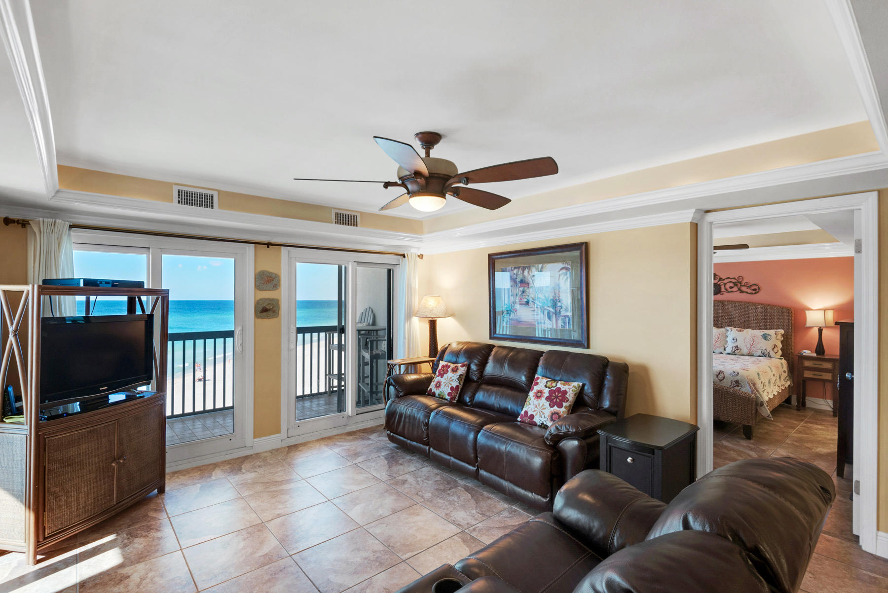 PINNACLE PORT - Residential