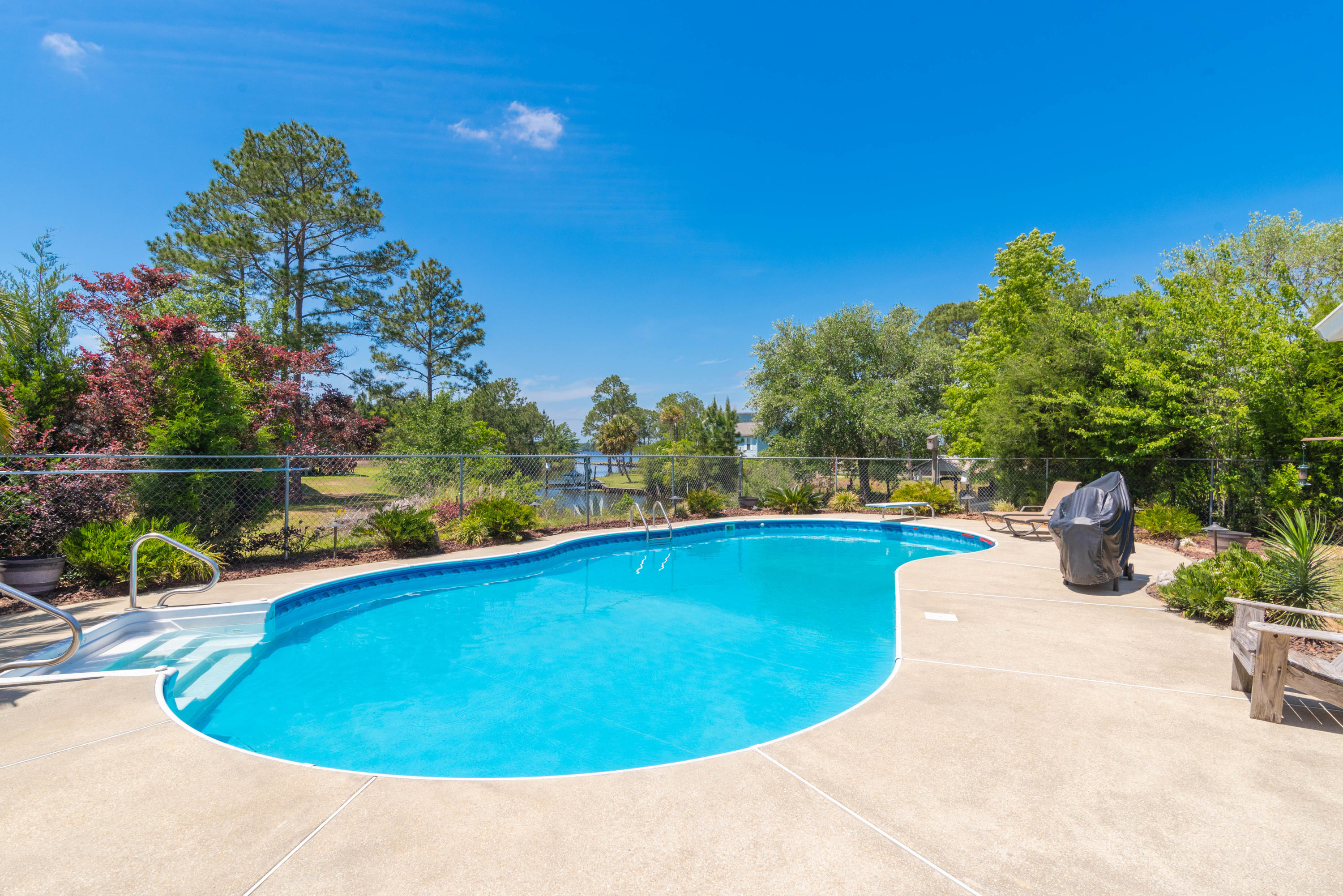 NONESUCH WAY - Residential