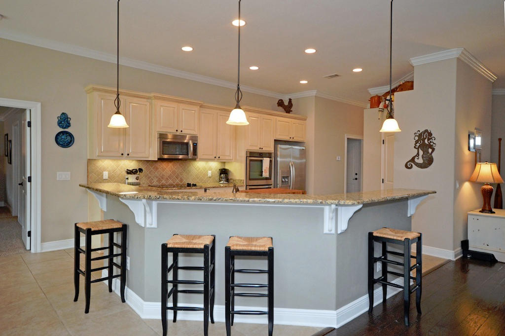 HOLLEY BY THE SEA - Residential