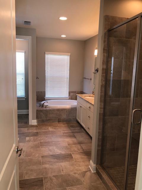 WOODRIDGE - Residential