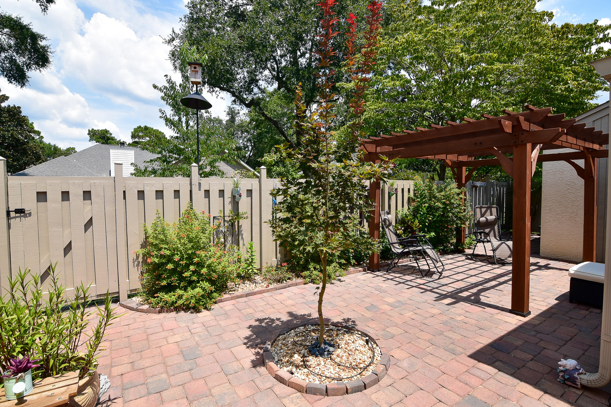 ROYAL OAK VILLAGE - Residential