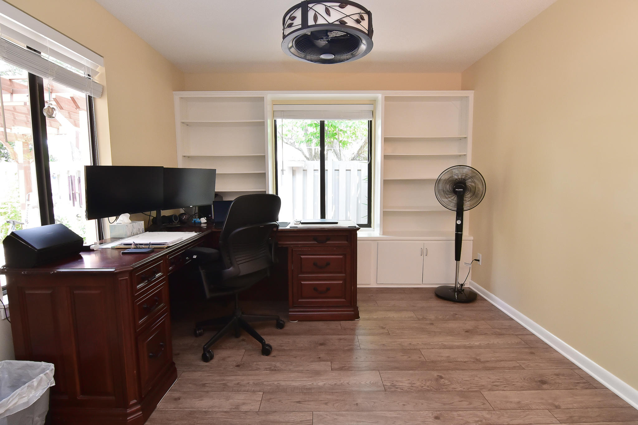 ROYAL OAK VILLAGE - Residential