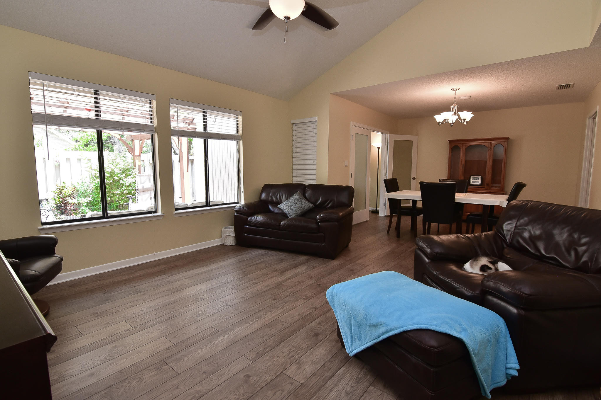 ROYAL OAK VILLAGE - Residential