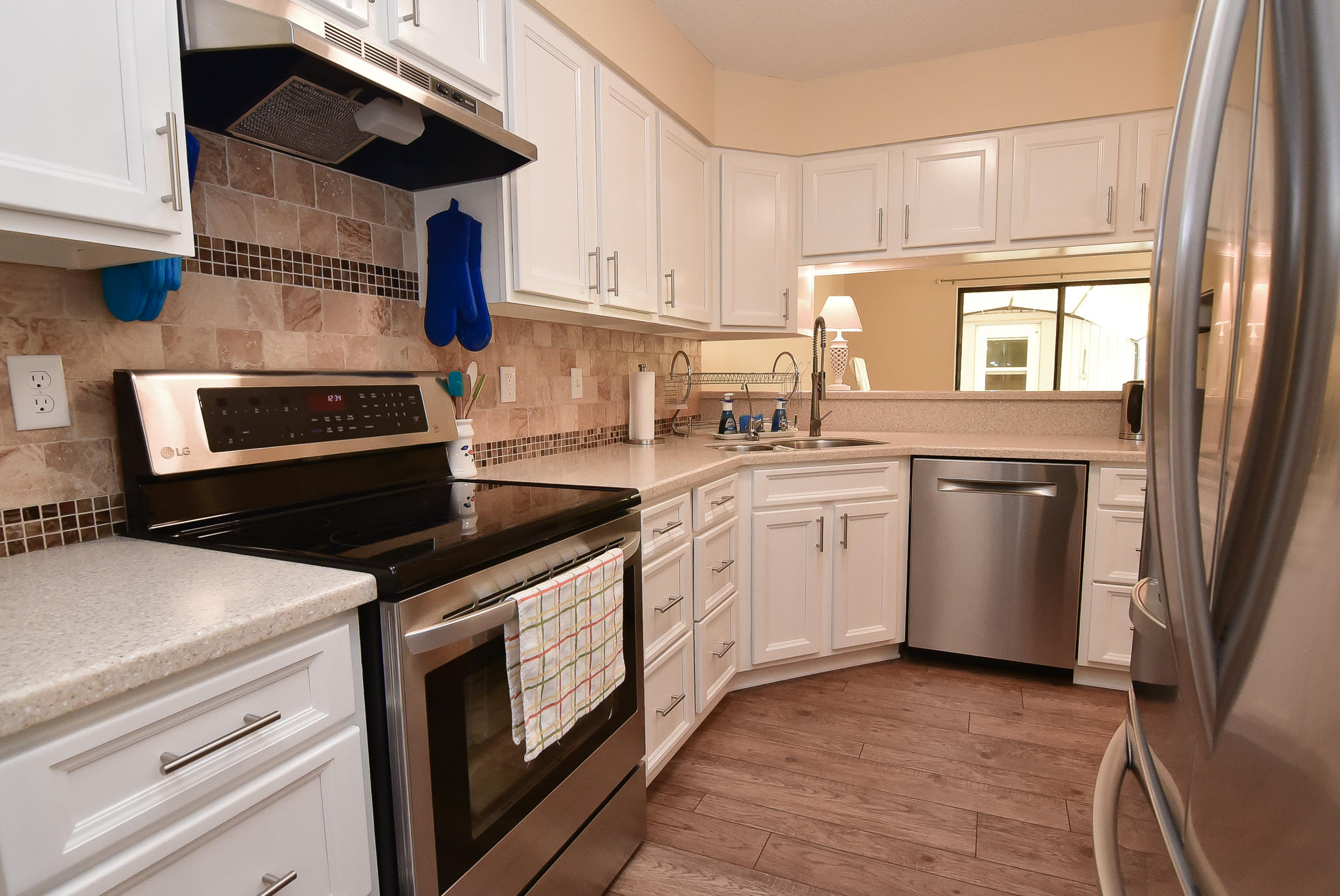 ROYAL OAK VILLAGE - Residential