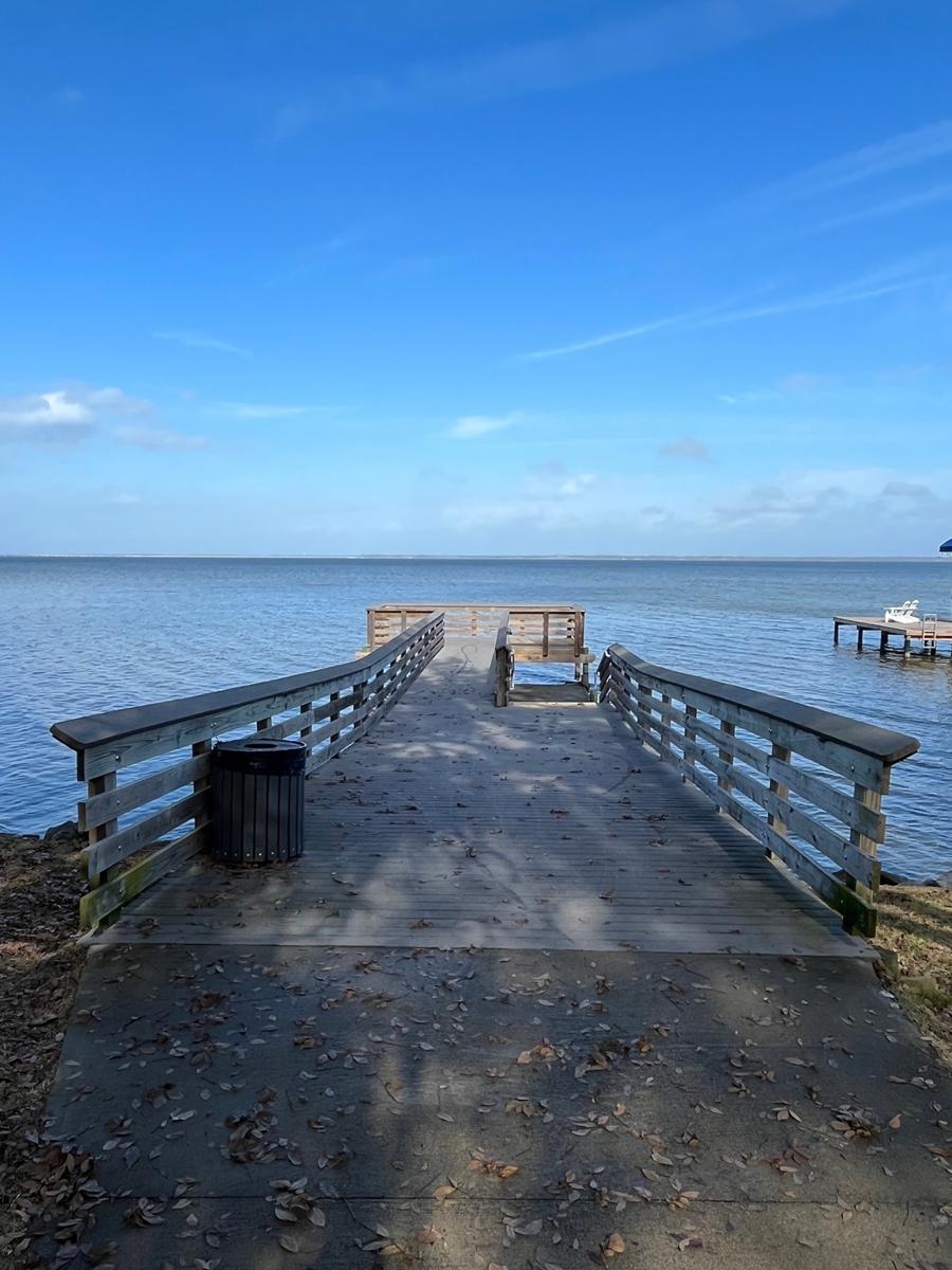 GRAYTON BAYOU - Residential