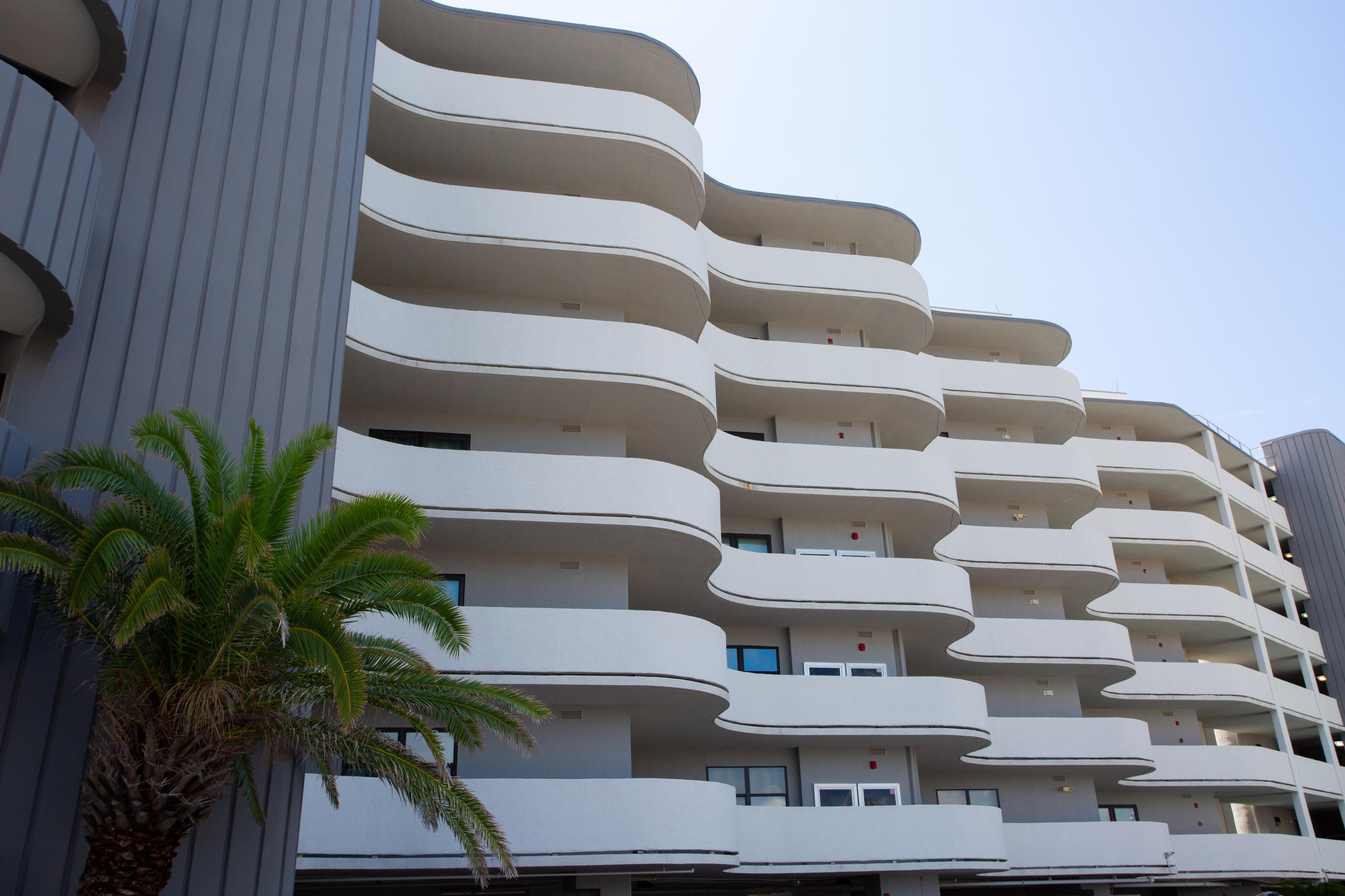 NAUTILUS CONDO - Residential