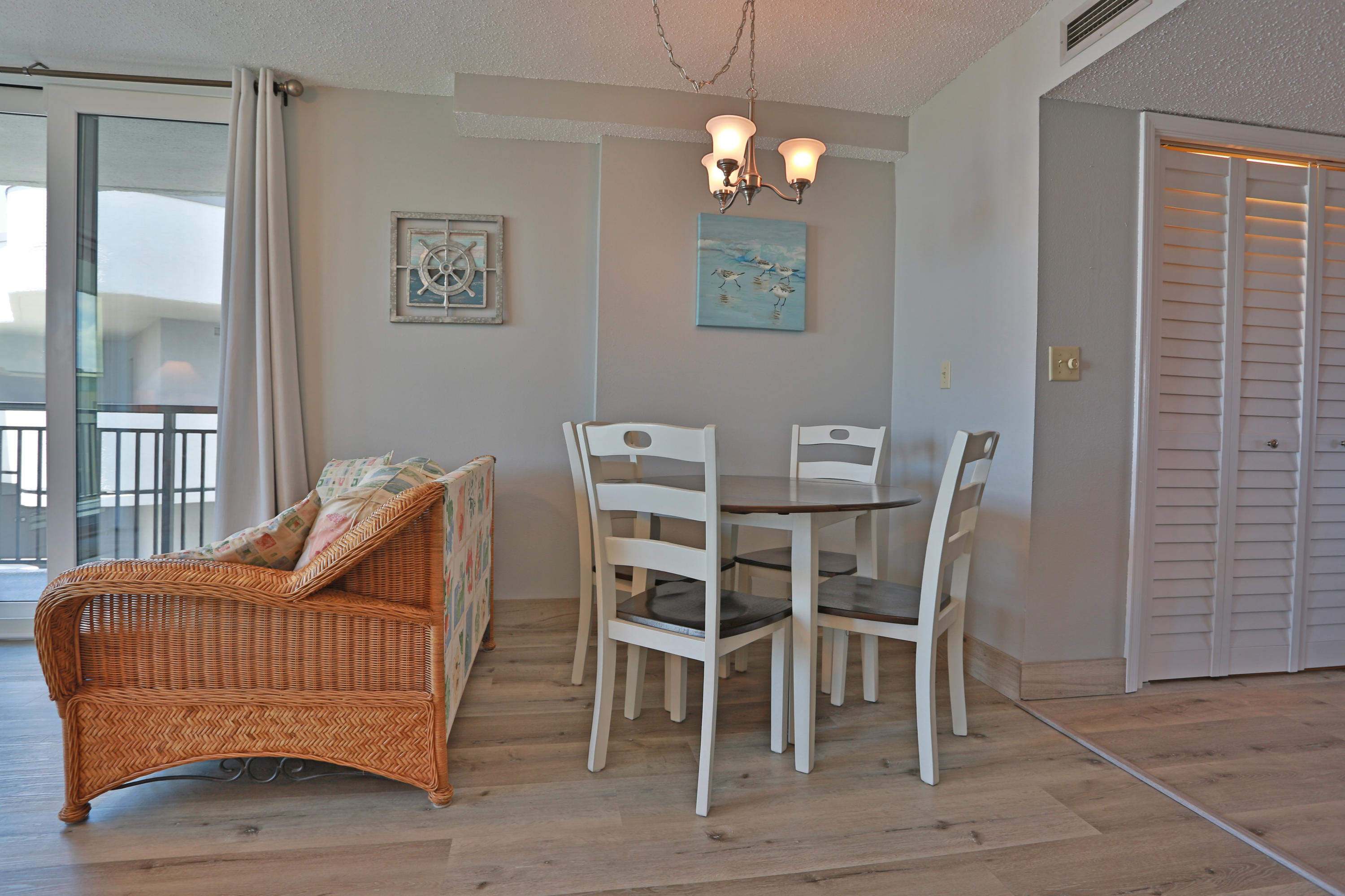 NAUTILUS CONDO - Residential